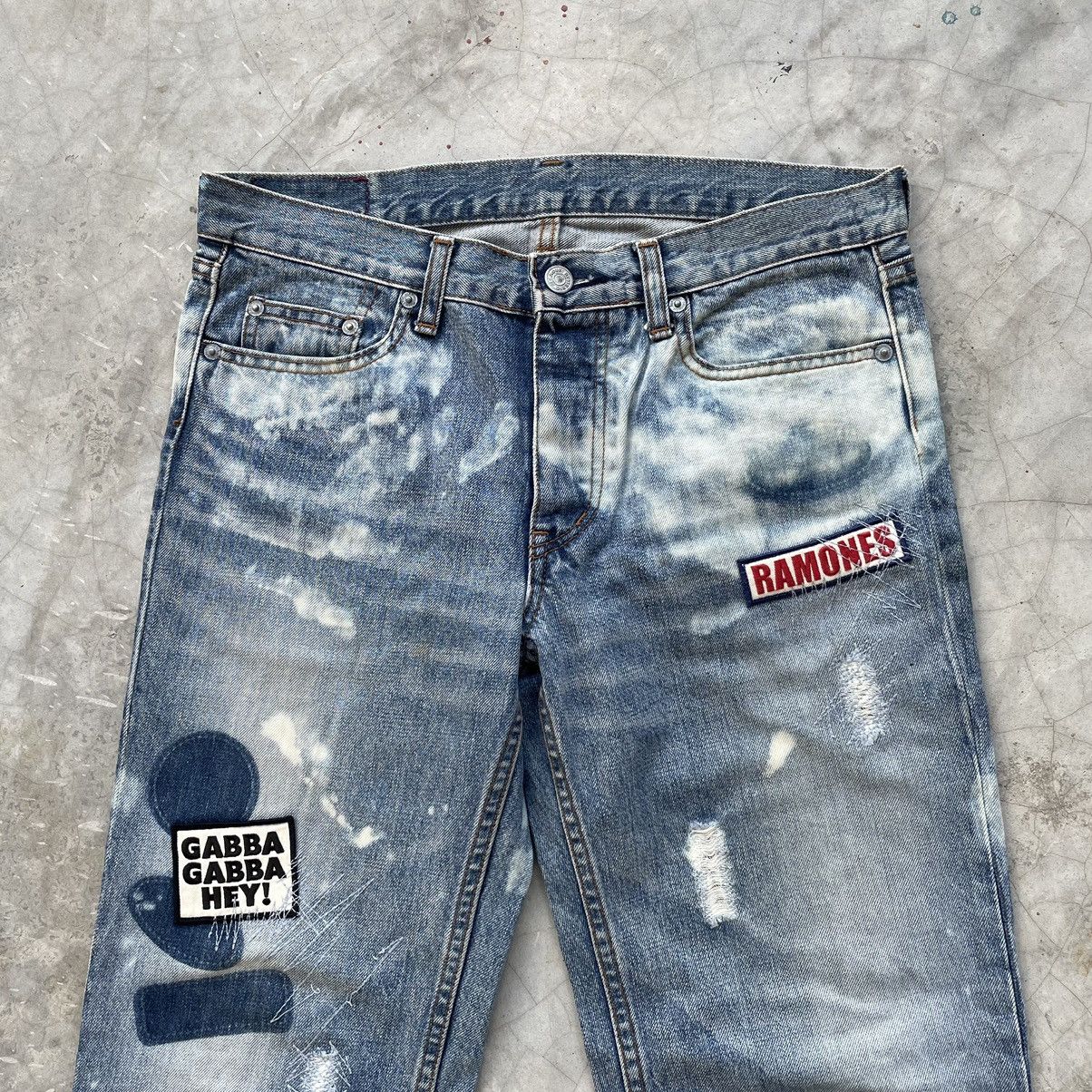 Hysteric Glamour Distress Kinky Hysteric Glamour Ramones Band Altered Denim Size US 32 / EU 48 - 3 Thumbnail