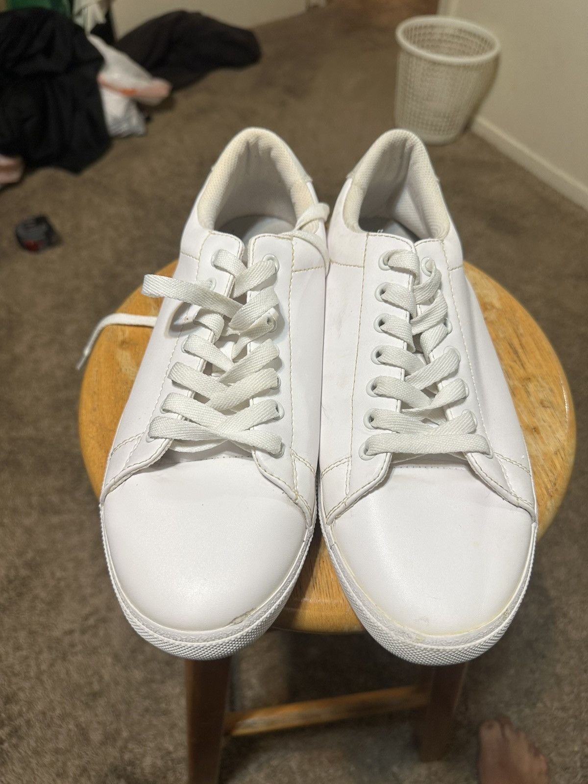 H&M Vintage H&M “triple white “ sneakers 00s size 9 Size US 9 / EU 42 - 3 Thumbnail