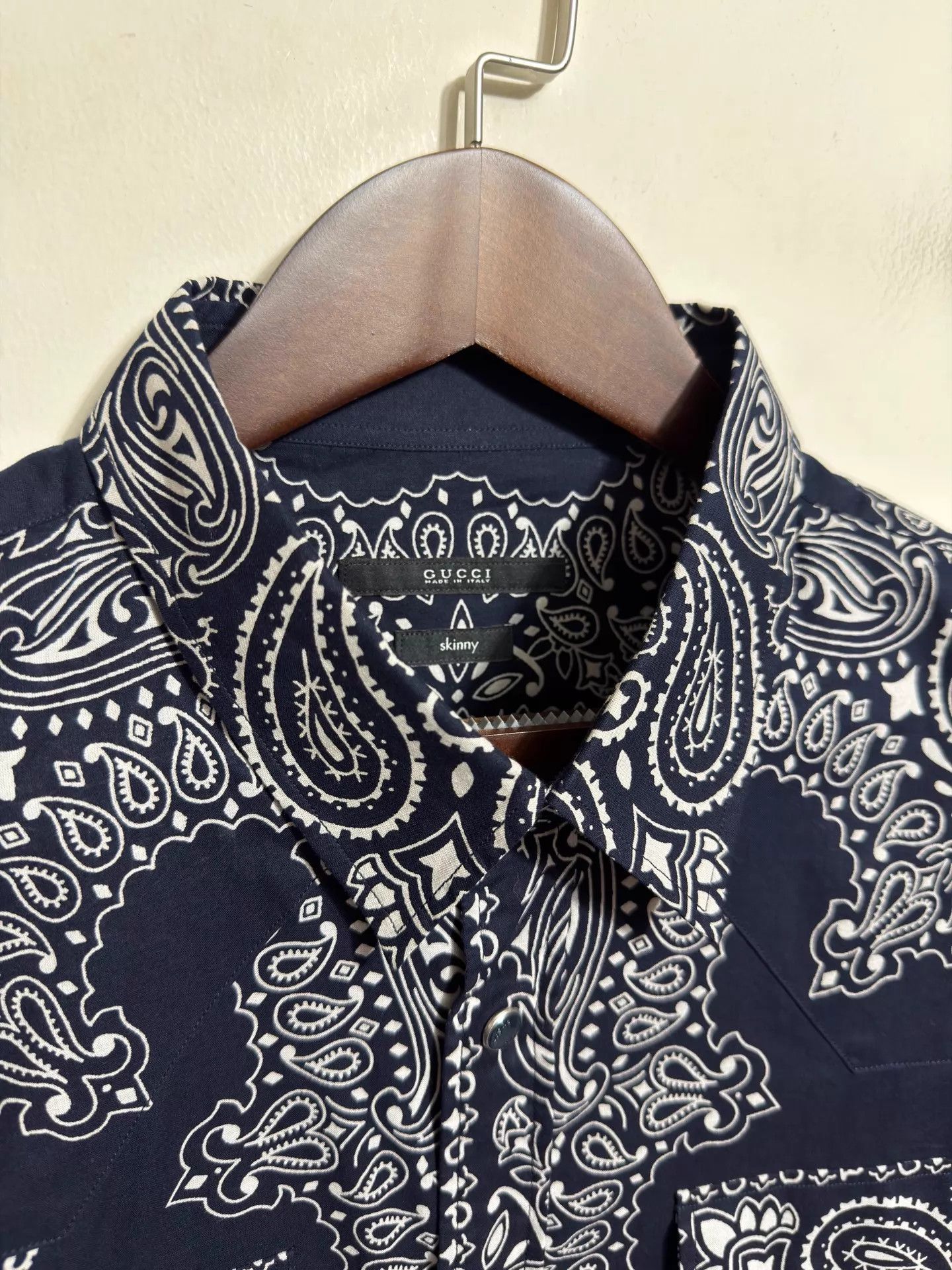 Gucci Gucci Navy Paisley Print Short-Sleeve Shirt 44 Size US S / EU 44-46 / 1 - 3 Thumbnail