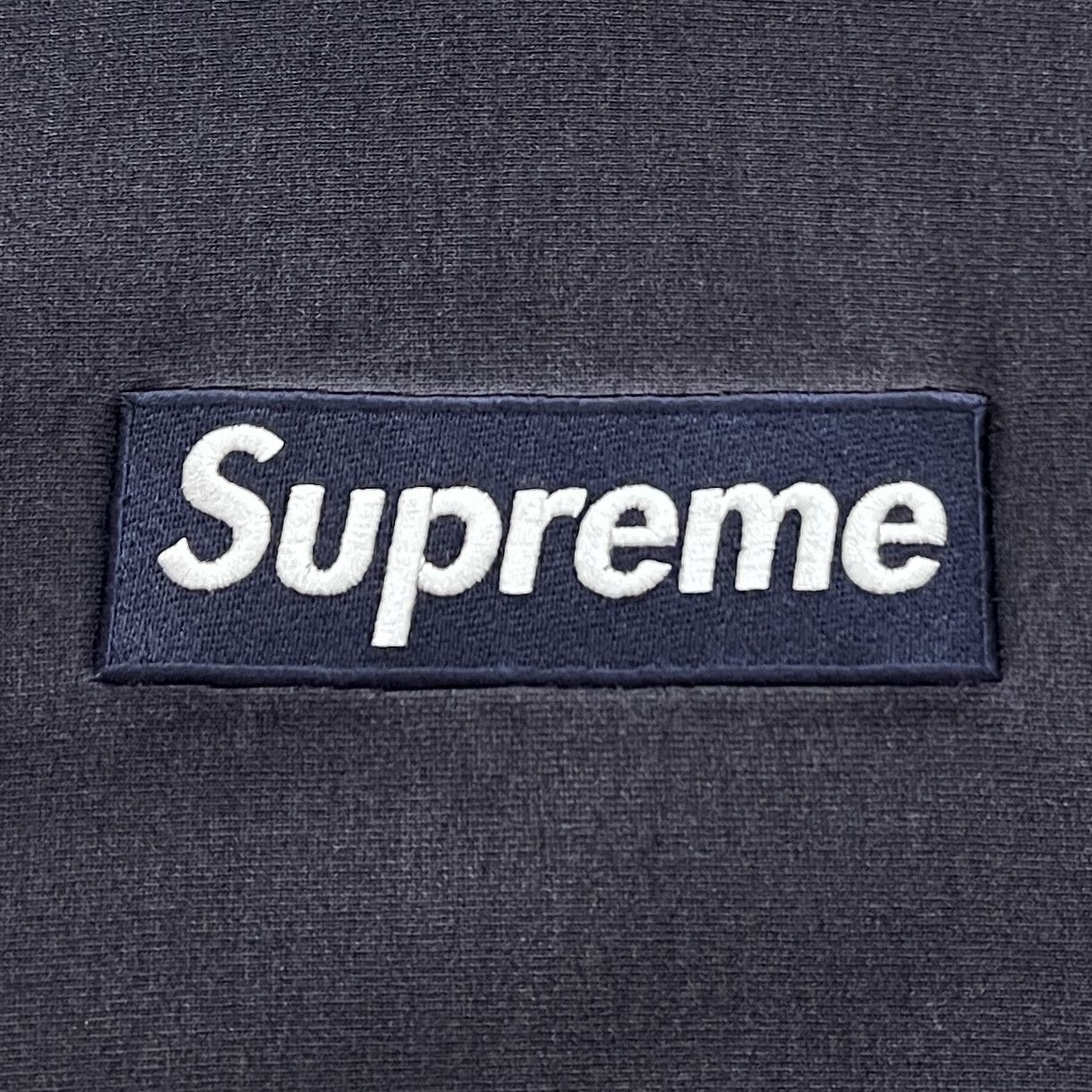 Supreme Supreme 2003 Box Logo Hoodie Navy On Navy Size US XL / EU 56 / 4 - 4 Thumbnail