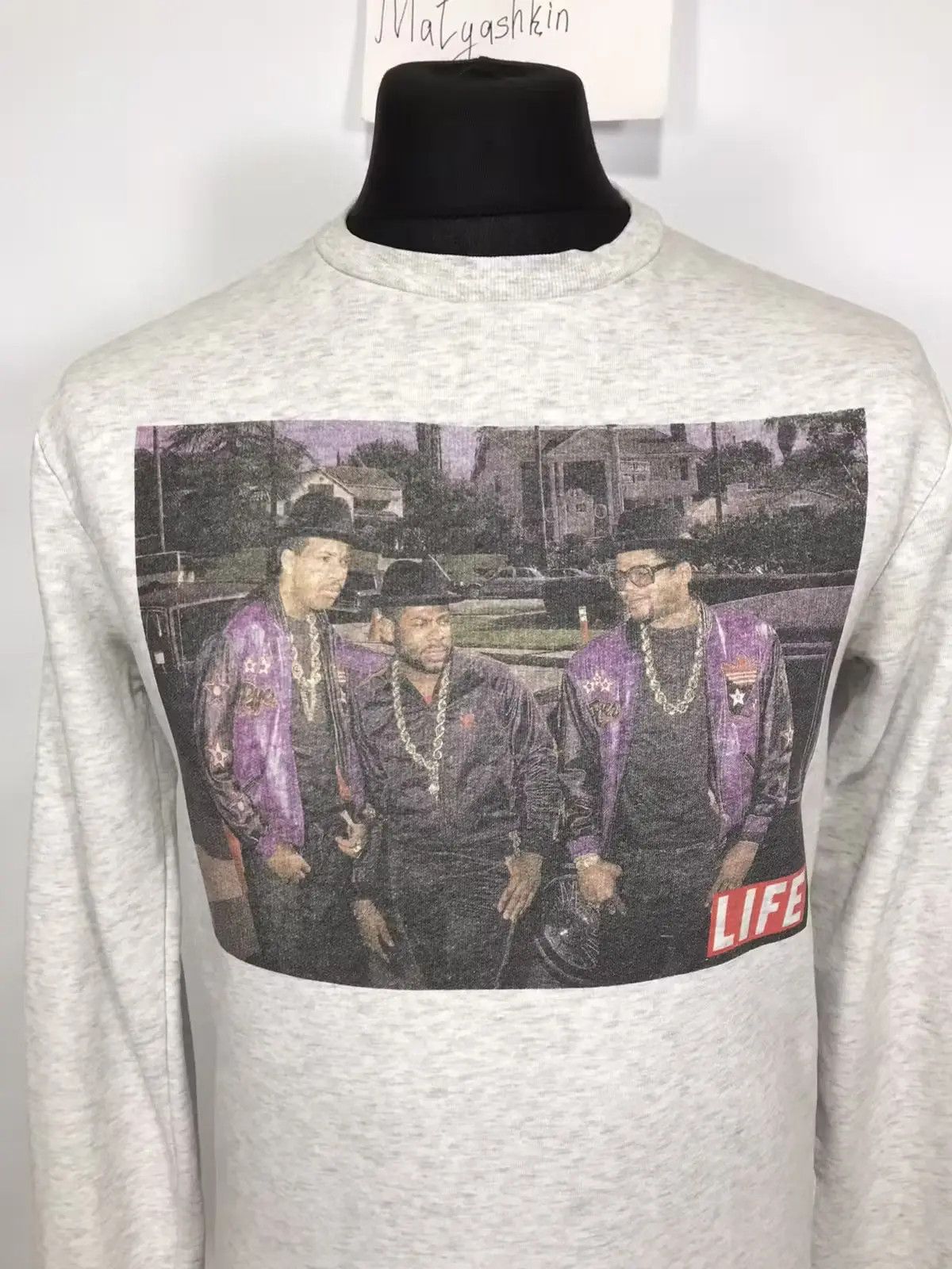 Band Tees × Vintage Life sweatshirt size M Size US M / EU 48-50 / 2 - 3 Thumbnail