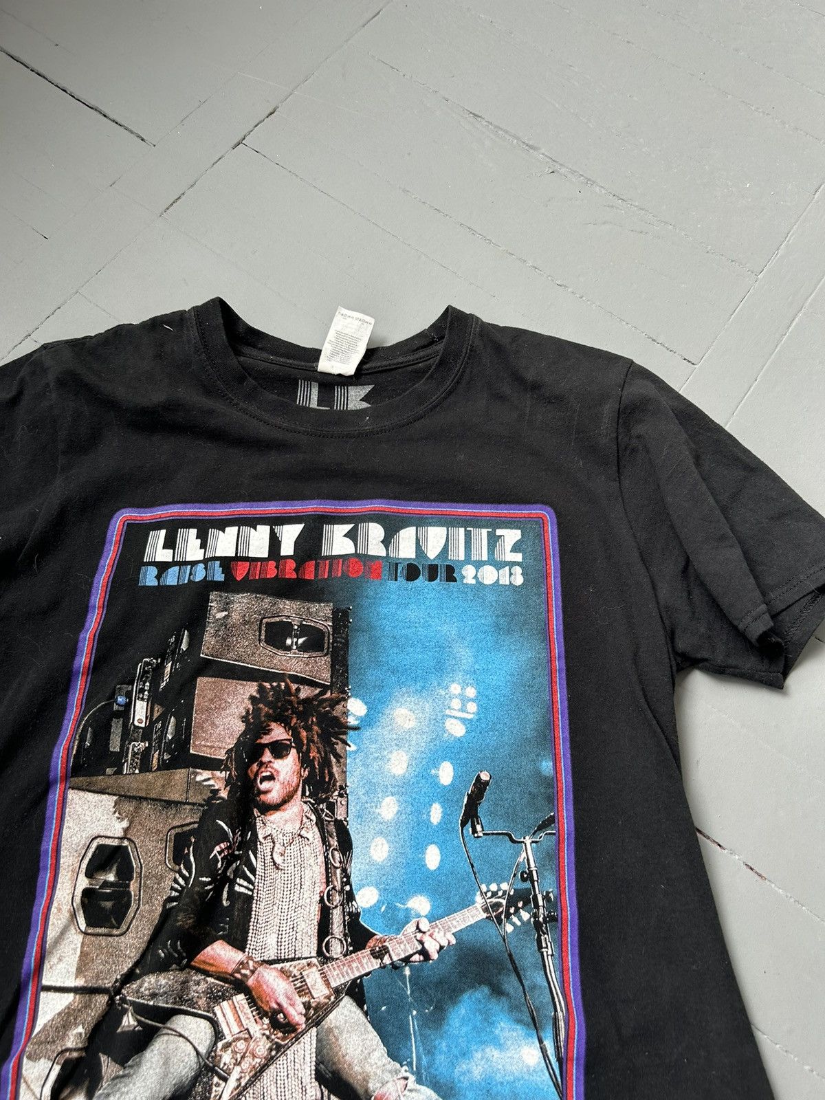 Band Tees Lenny Kravitz T-shirt vintage Size US M / EU 48-50 / 2 - 4 Thumbnail