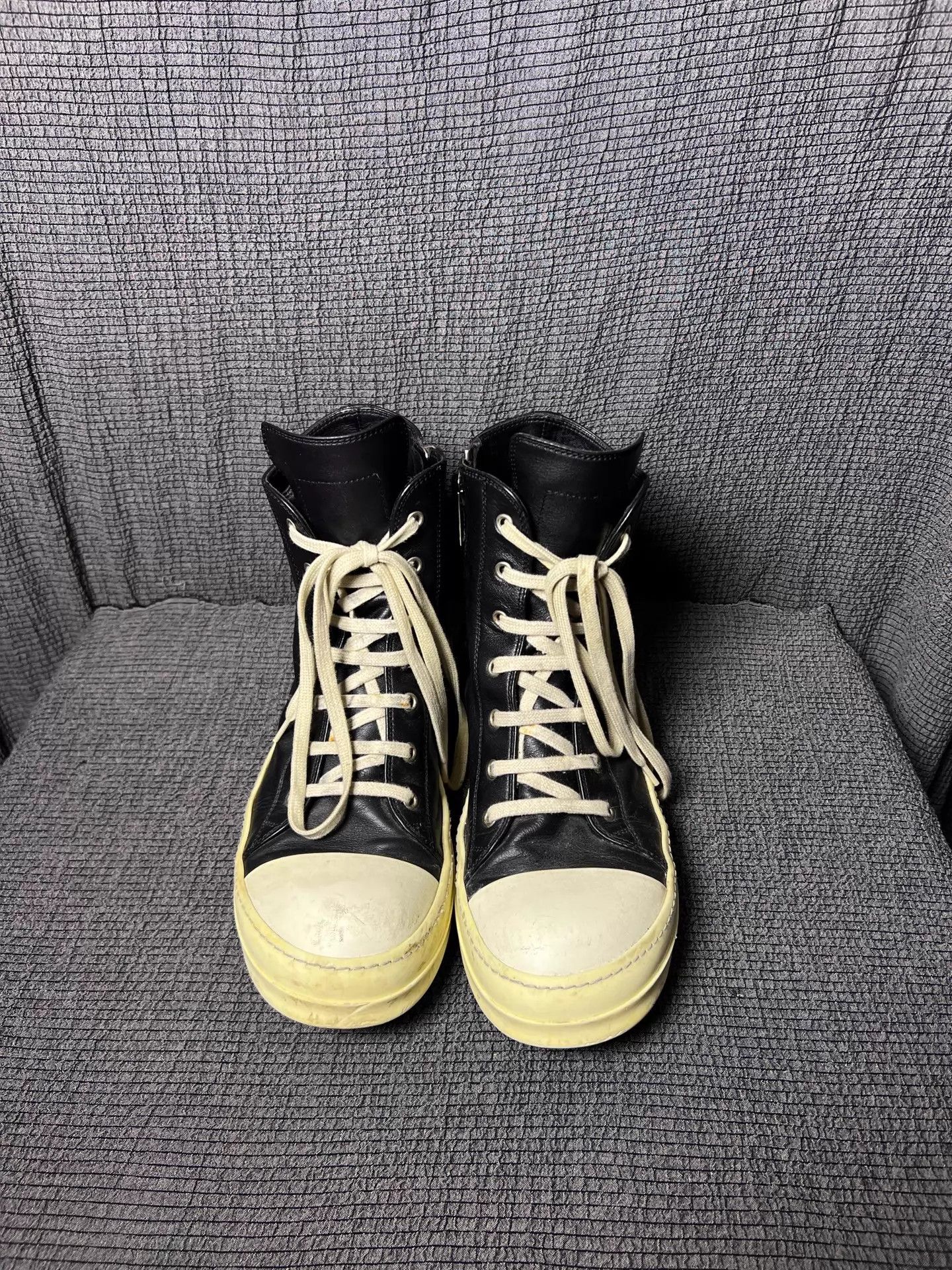 Rick Owens Rick Owens 17ss Black & White Leather High Top Big Converse Size US 9 / EU 42 - 2 Thumbnail