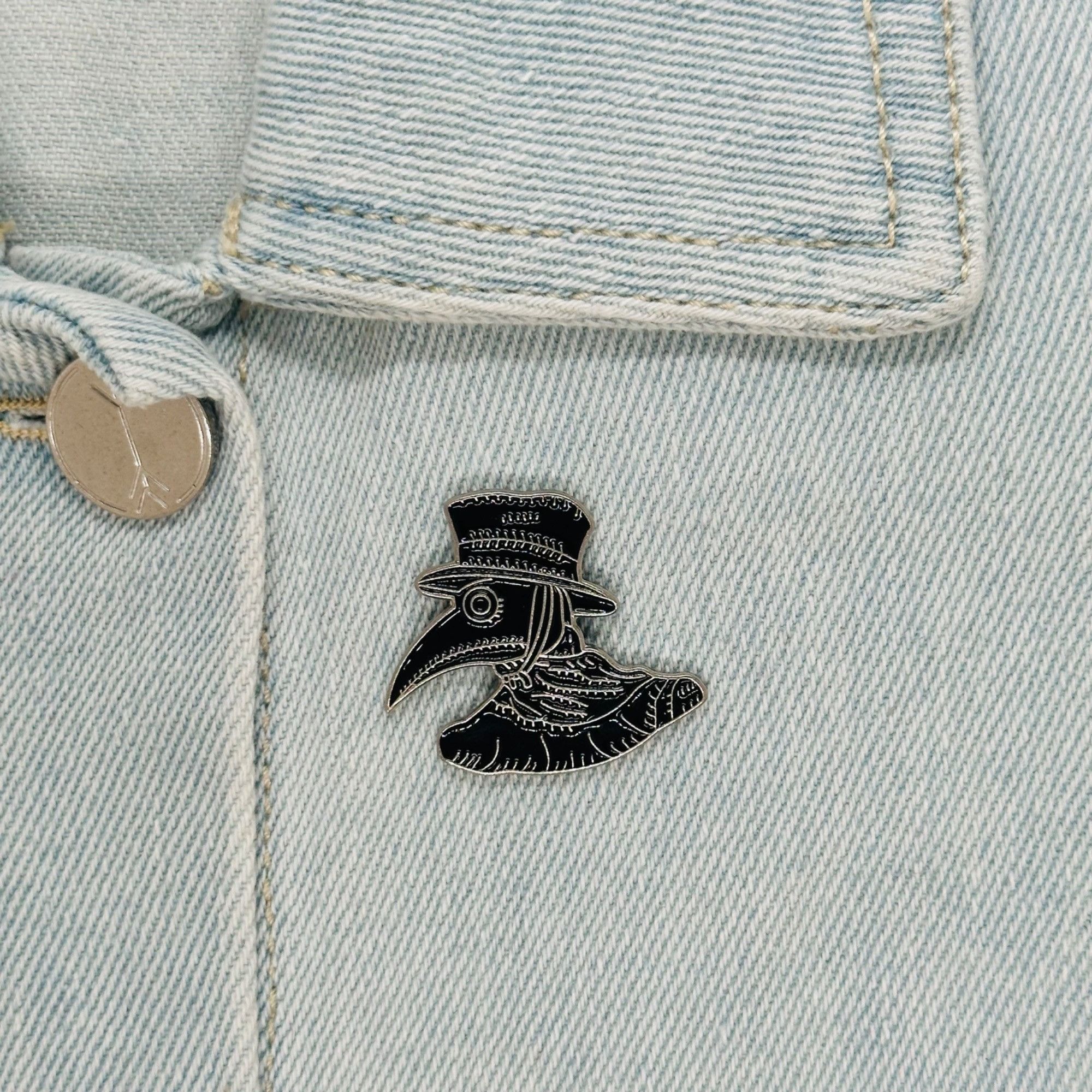 Other ✨Plague Doctor Black Brooch Pin Enamel Metal Badges Lapel Br Size ONE SIZE - 1 Thumbnail