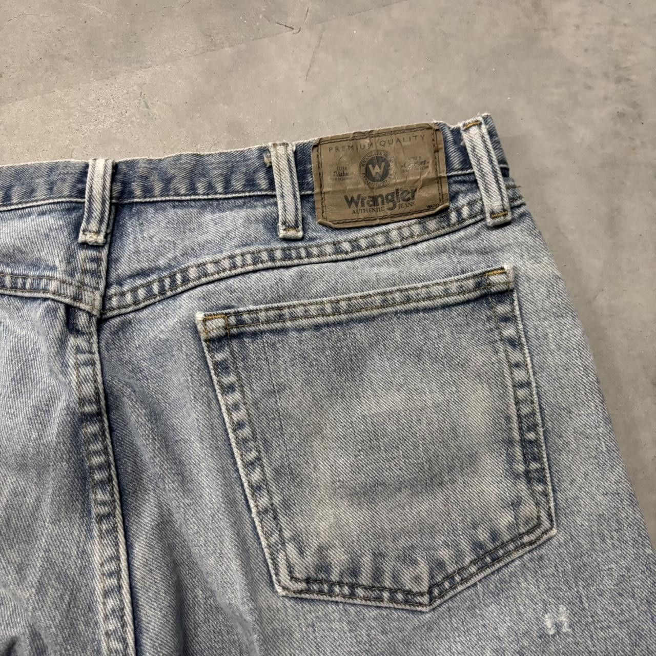 Japanese Brand × Vintage Crazy Vintage Y2K/2000s Grunge Faded Light Wash Skater Style Distressed Denim Jeans! Size US 36 / EU 52 - 7 Thumbnail