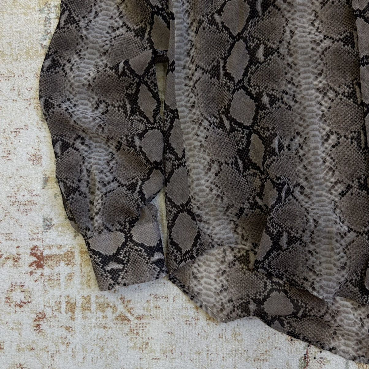 Japanese Brand × Vintage Vintage Japanese Style Button Up Shirts Python Skin Size S / US 4 / IT 40 - 3 Thumbnail