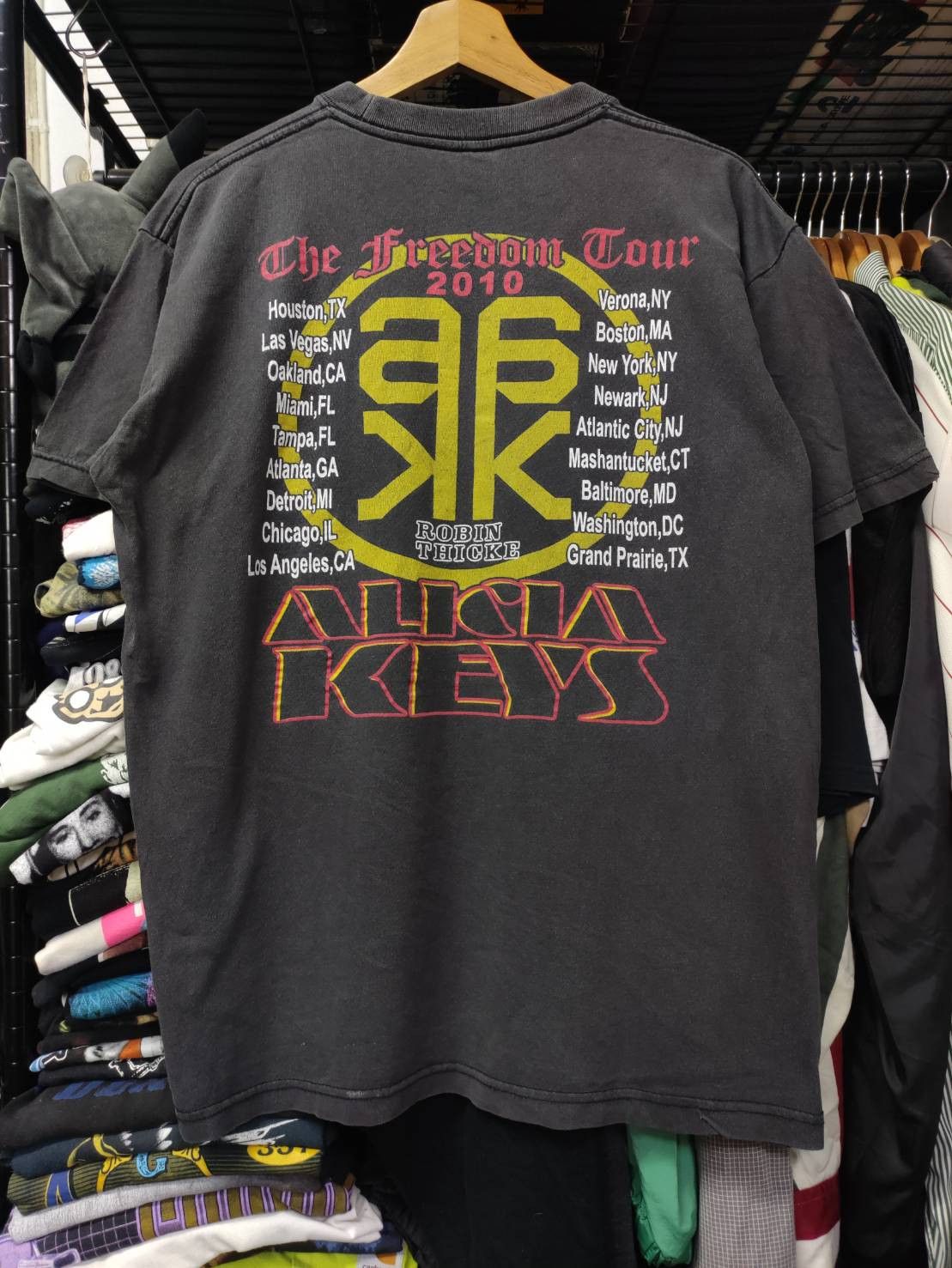 Rap Tees Vtg Alicia Keys The Freedom Tour Promo T-Shirt Size US L / EU 52-54 / 3 - 2 Thumbnail