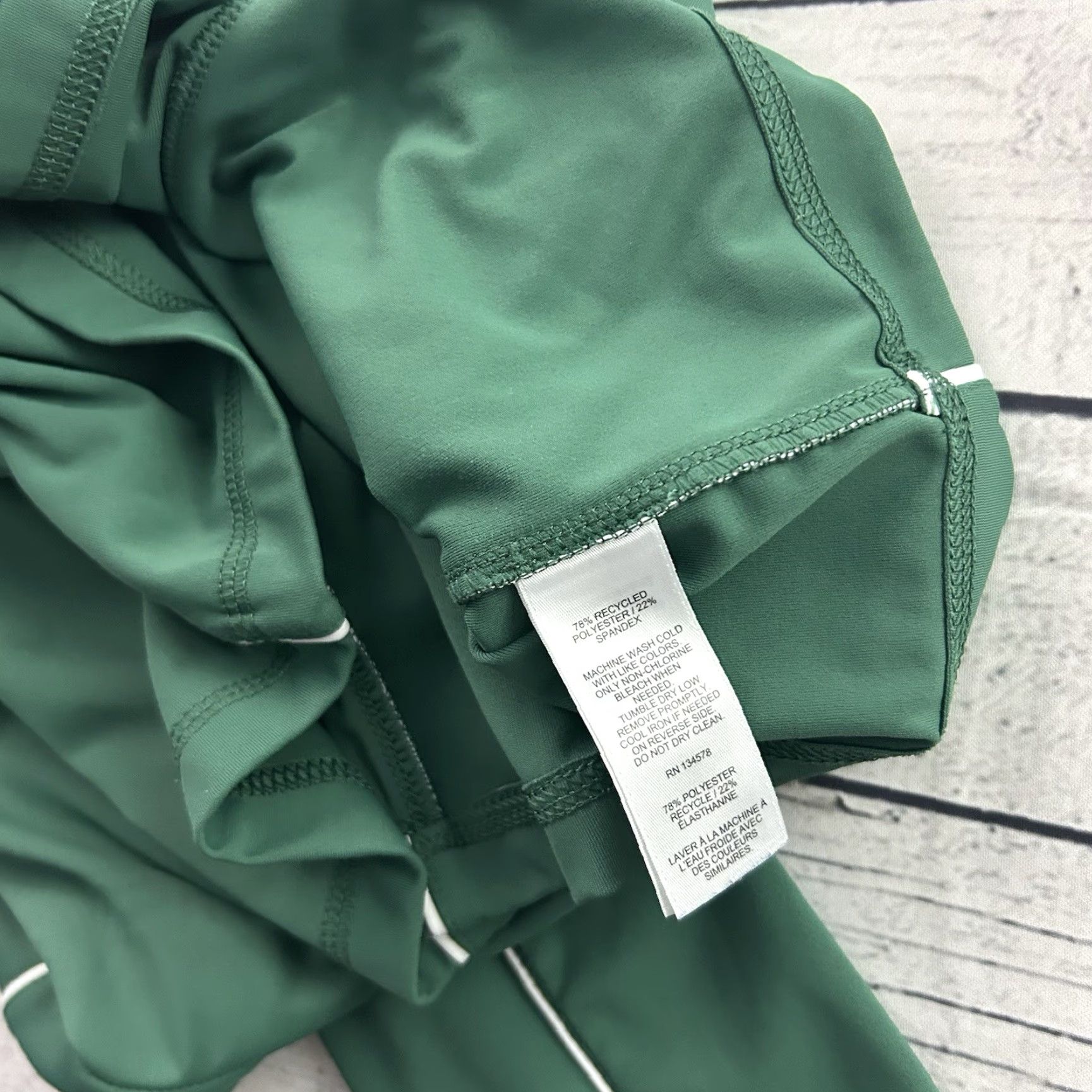 Vineyard Vines Vineyard Vines Performance 1/4 Zip Pullover Jacket Women's S Green Athletic Size S / US 4 / IT 40 - 5 Thumbnail