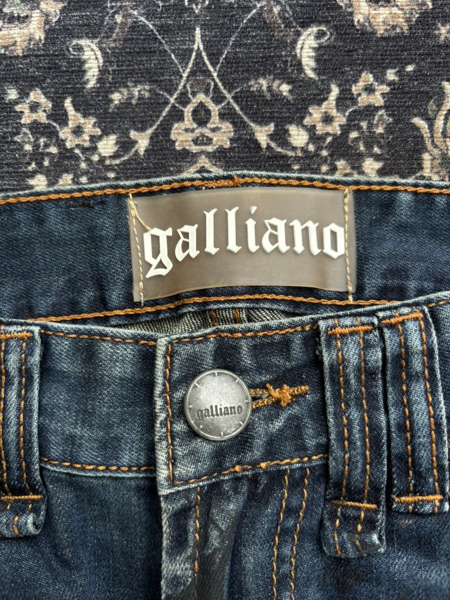 John Galliano John Galliano Newspaper Art Print Denim Pants Size US 30 / EU 46 - 5 Thumbnail