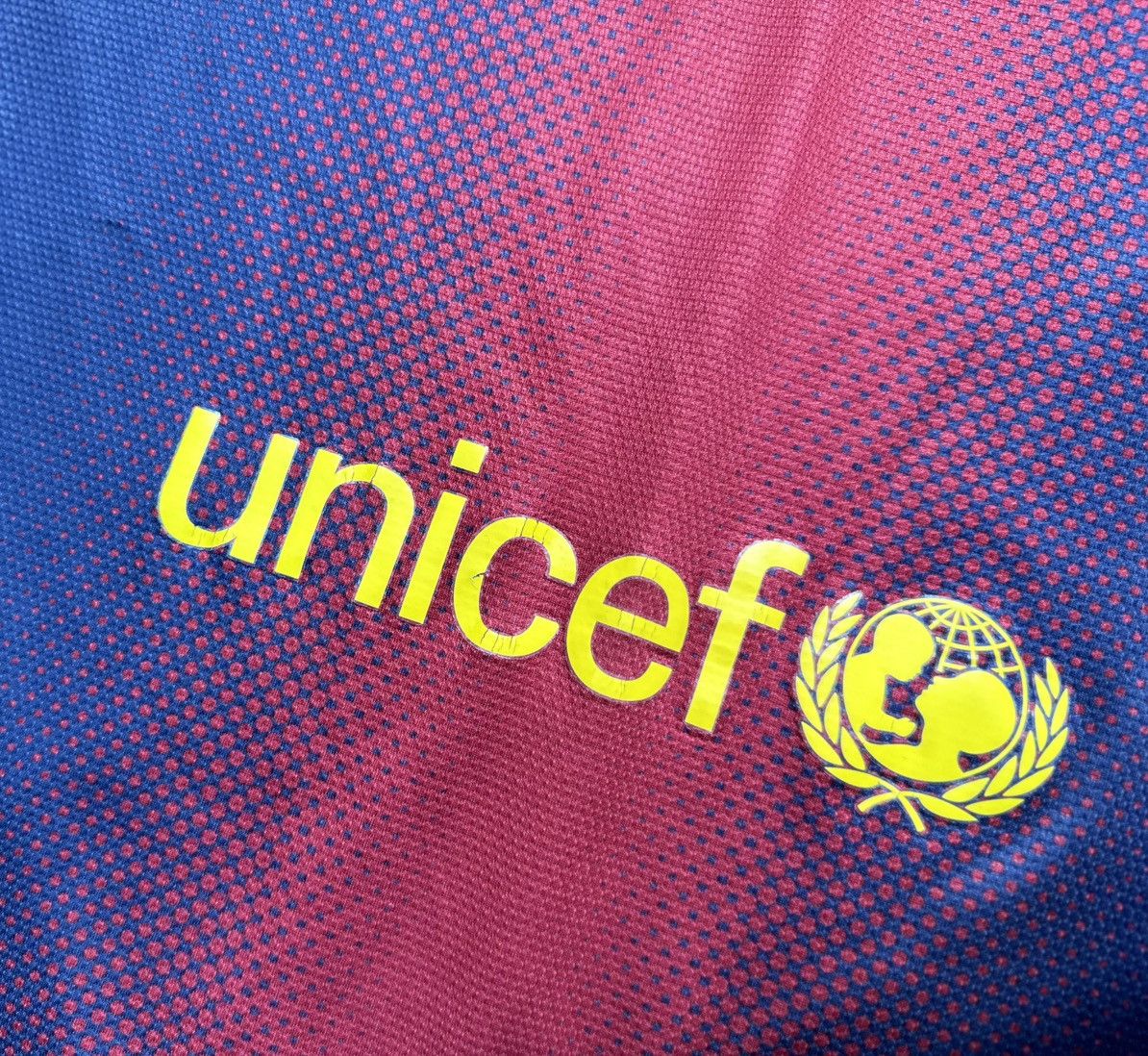 Nike Nike FC Barcelona Vintage Soccer Jersey 2012/2013 Y2K Size US S / EU 44-46 / 1 - 16 Thumbnail