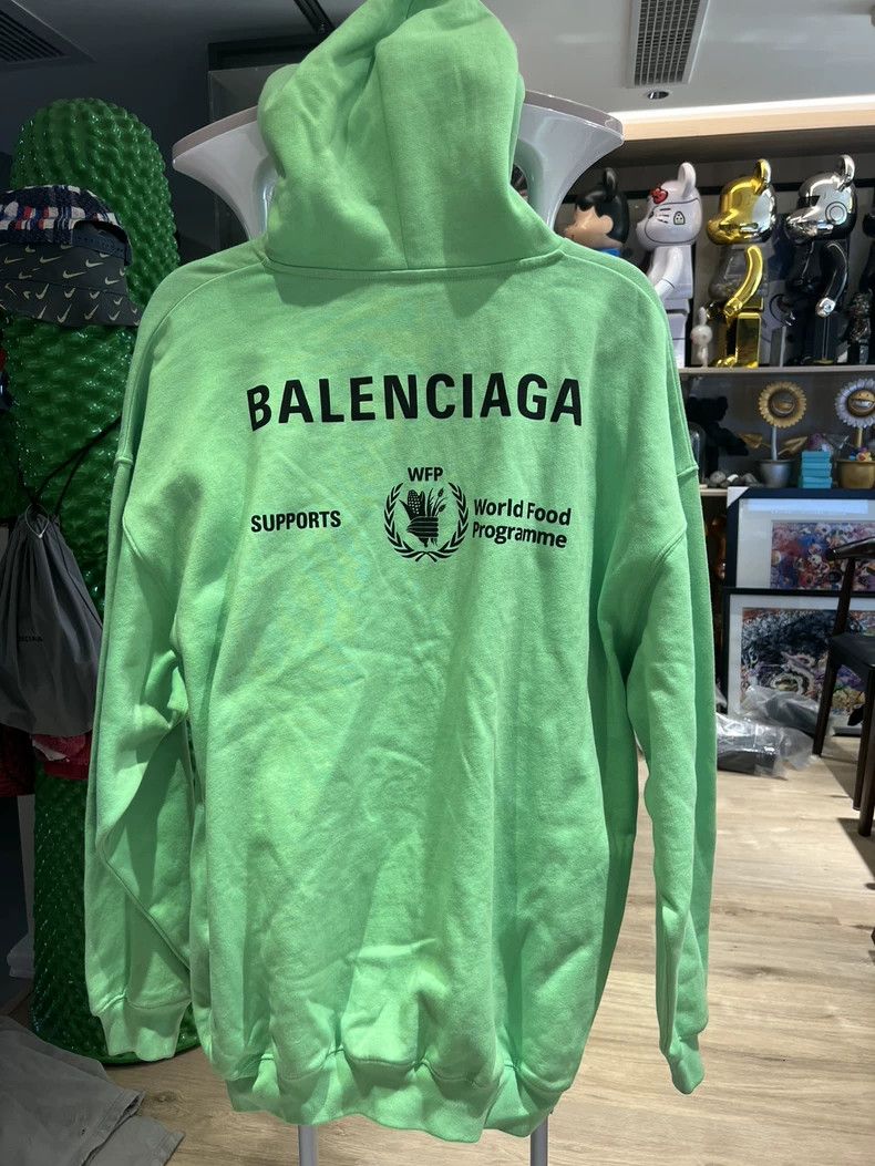 Balenciaga Balenciaga Green Charity Hoodie with Tags Size M, In Stock Size US M / EU 48-50 / 2 - 4 Thumbnail