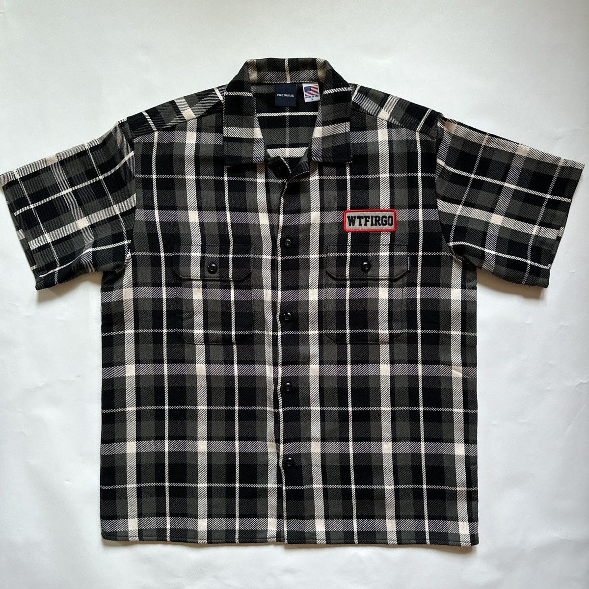 Freshjive Freshjive WTFIRGO bulldog S/S work shirt Size US M / EU 48-50 / 2 - 1 Thumbnail