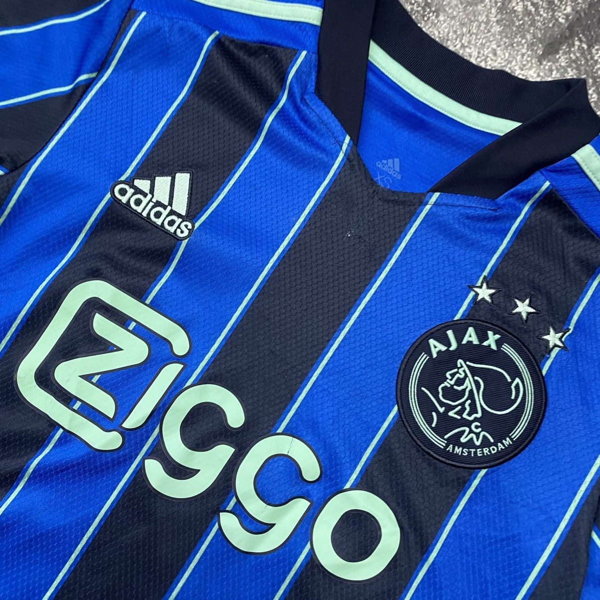 Adidas Mens Adidas FC Ajax 2021 Ziggo Home Soccer jersey size XS Size US XS / EU 42 / 0 - 3 Thumbnail