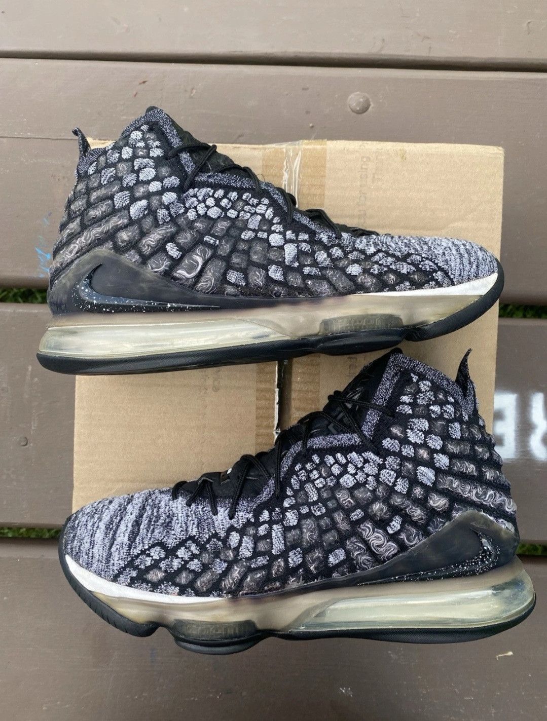 Nike Nike LeBron 17 In The Arena BQ3177002 Size 9.5 Men Size US 9.5 / EU 42-43 - 2 Thumbnail