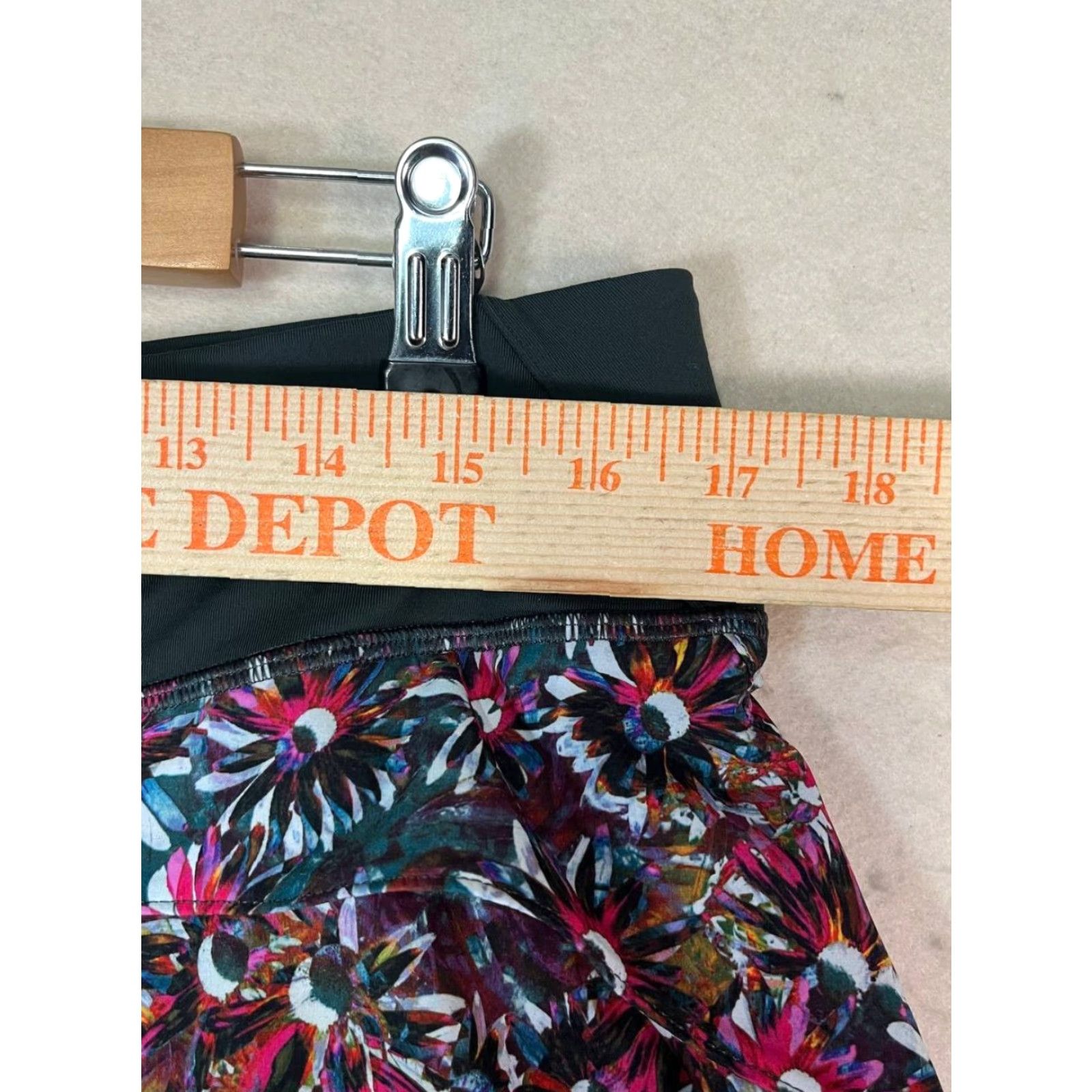 Lululemon Lululemon Skort Women Size 10 Athletic Short Floral Electric Multicolor Pace Rival Mid Rise Lined Pockets Size ONE SIZE - 4 Thumbnail