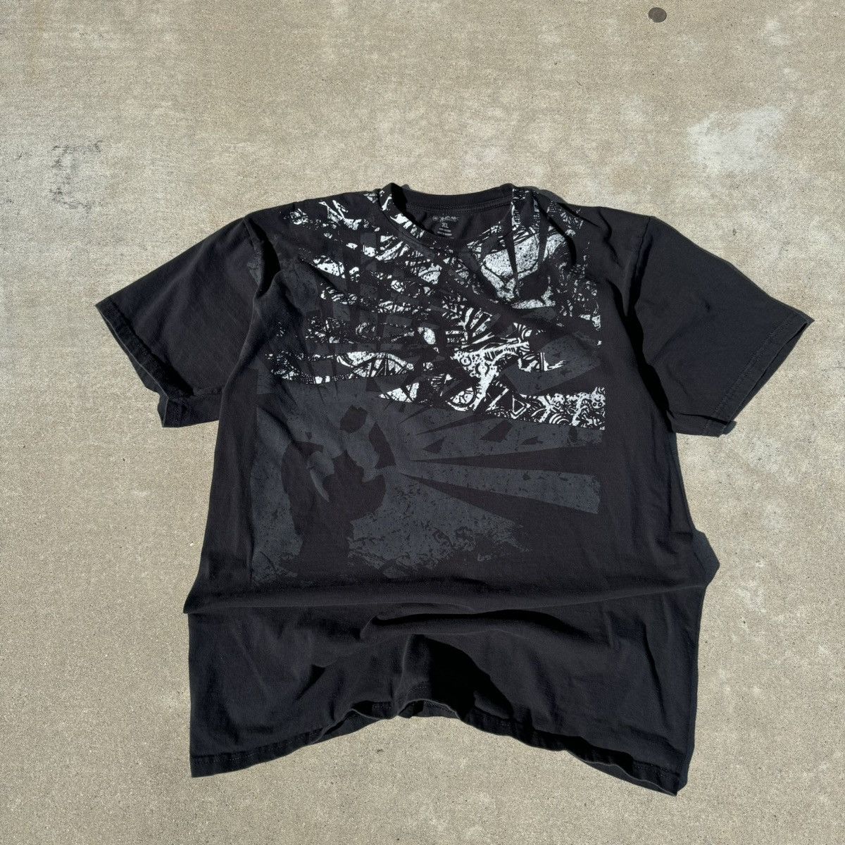 Affliction × JNCO × Tapout Vintage Y2K Tony Hawk Skater AOP Grunge Graphic Tee XL Size US XL / EU 56 / 4 - 1 Thumbnail