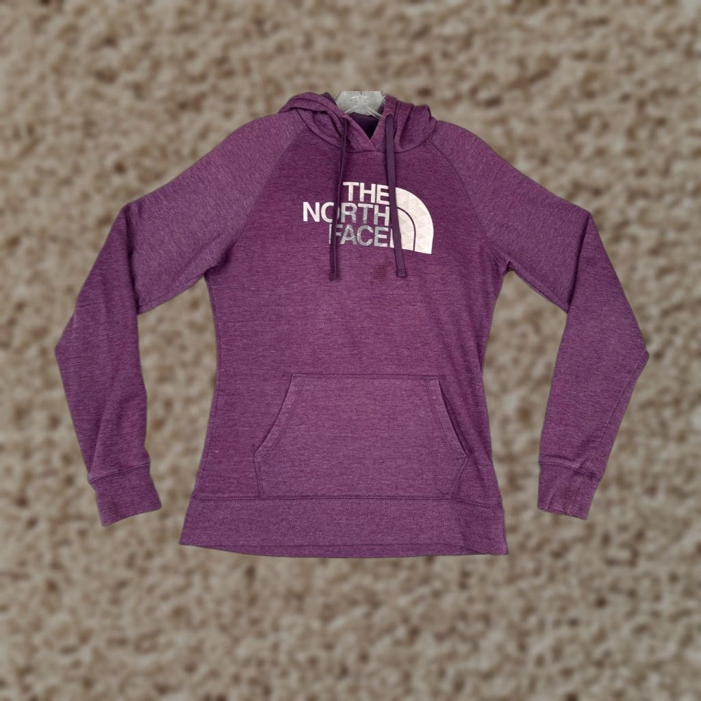 The North Face VINTAGE? (No) The North Face Hoodie Women M Purple Jersey Logo Pullover Sweatshirt Casual Activewear Long Sleeve Raglan Pocket Graphic Print Size M / US 6-8 / IT 42-44 - 1 Thumbnail