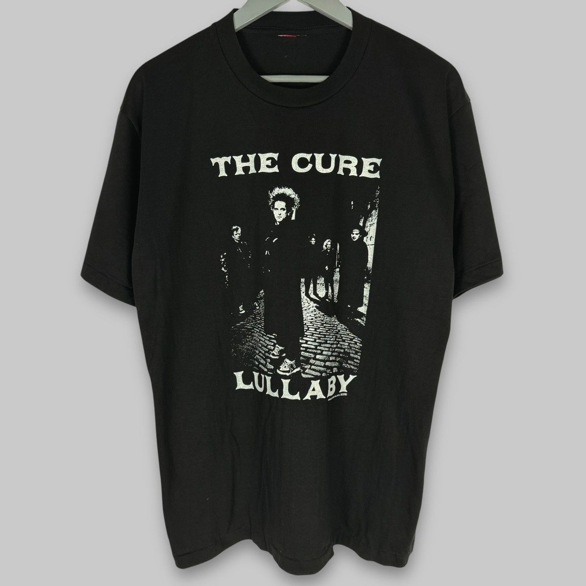 Band Tees Vintage 2003 The Cure Lullaby Licensed Rock T Shirt Size US XL / EU 56 / 4 - 1 Thumbnail