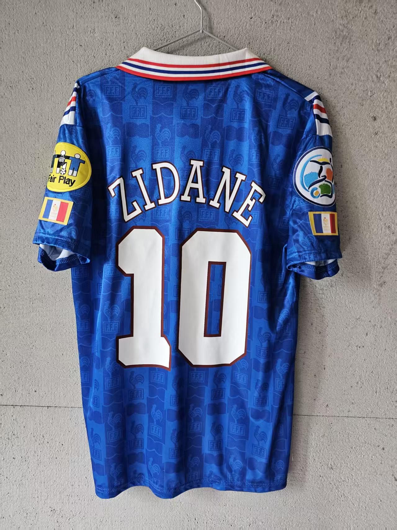 Other 1996 France Zidane Jersey Home Size US XL / EU 56 / 4 - 1 Thumbnail