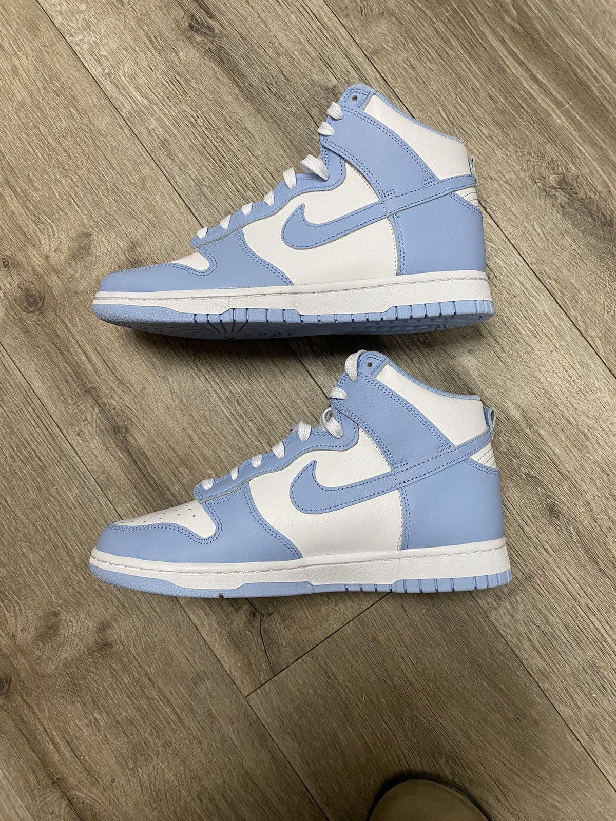 NIKE SB DUNK HIGH UNIVERSITY BLUE