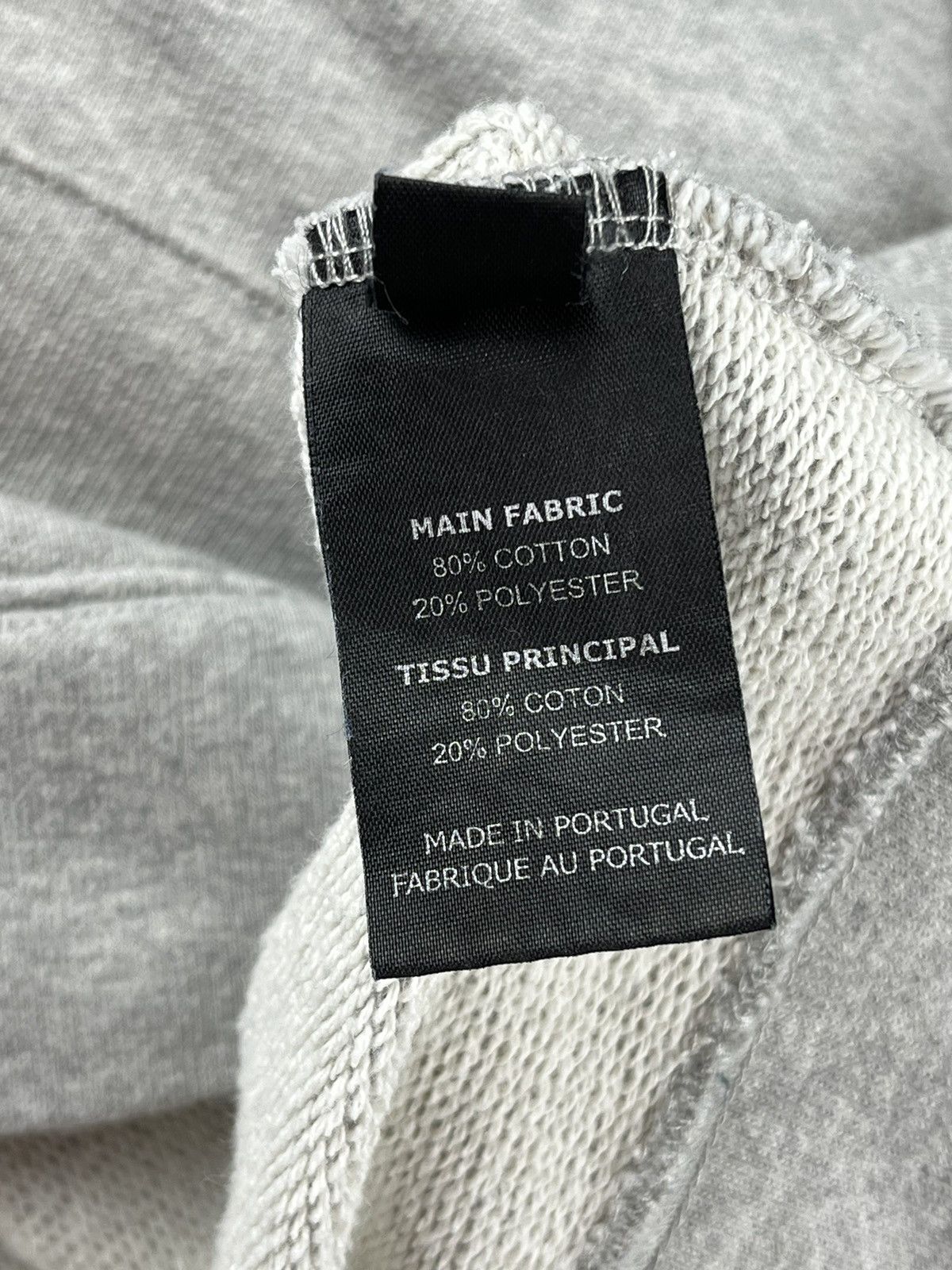 Vetements AW18 Vetements Misplaced Logo Cropped Hoodie Grey Size US M / EU 48-50 / 2 - 11 Thumbnail