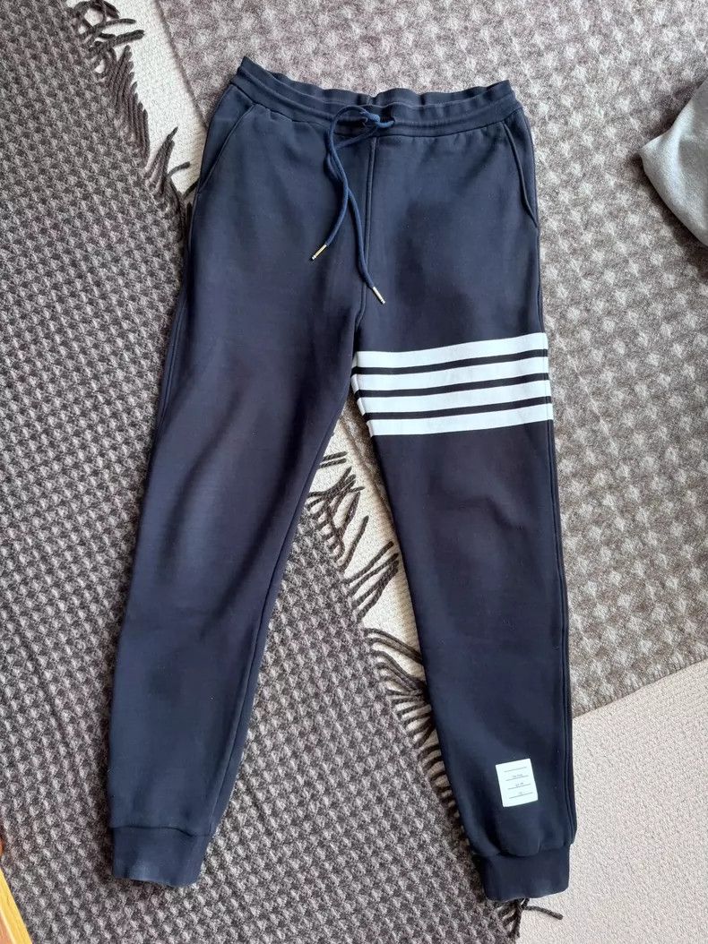 Thom Browne Thom Browne size3 Full cotton trousers Size US 28 / EU 44 - 1 Thumbnail