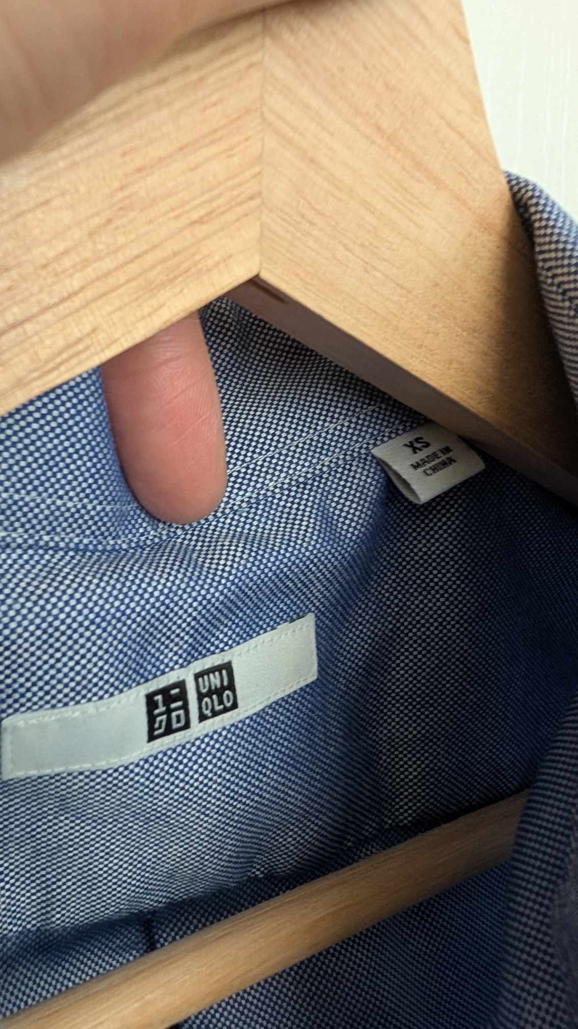 Uniqlo XS Uniqlo Button Up Formal Shirt Size US XS / EU 42 / 0 - 4 Thumbnail