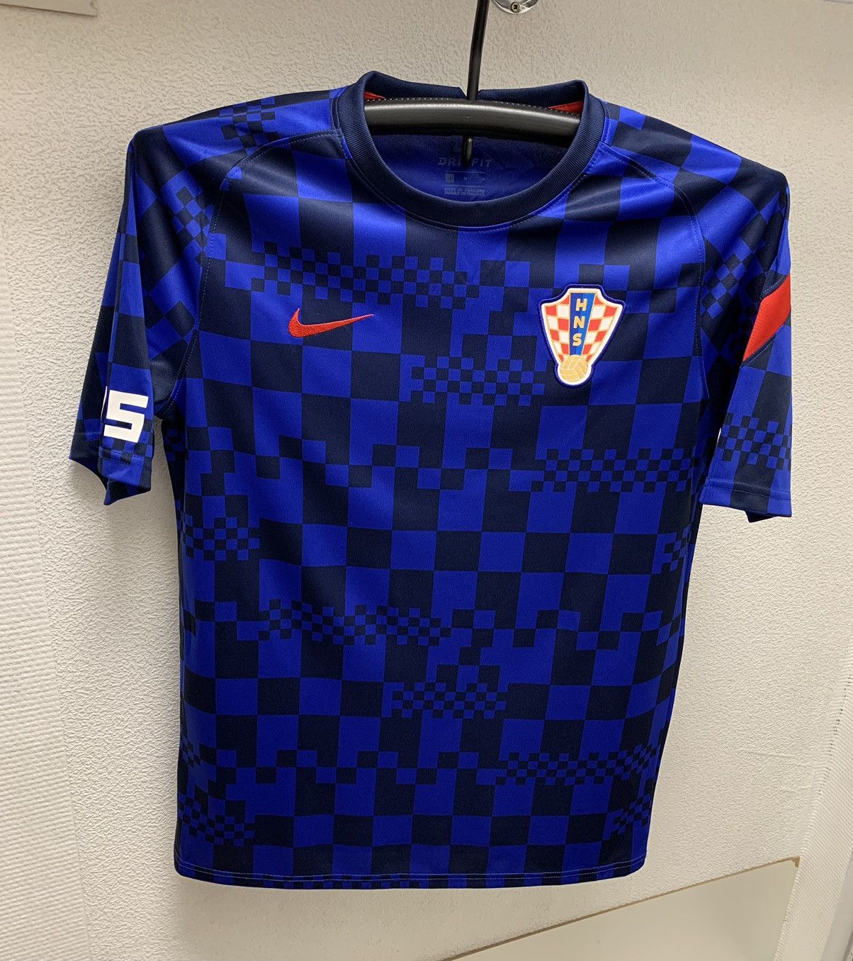 Nike Nike Croatia Hns soccer jersey M hrvatska HNS Size US M / EU 48-50 / 2 - 1 Thumbnail