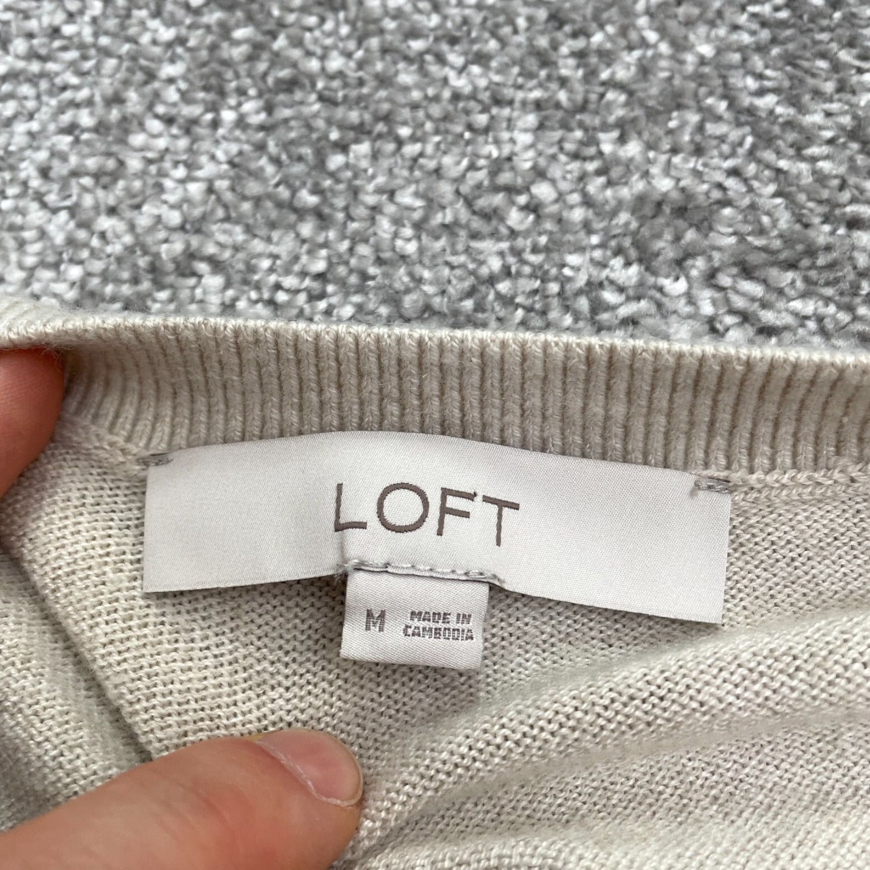 Loft LOFT Pullover Sweater Womens Medium Multicolor Striped V-Neck Knit Acrylic Nylon Size M / US 6-8 / IT 42-44 - 4 Thumbnail
