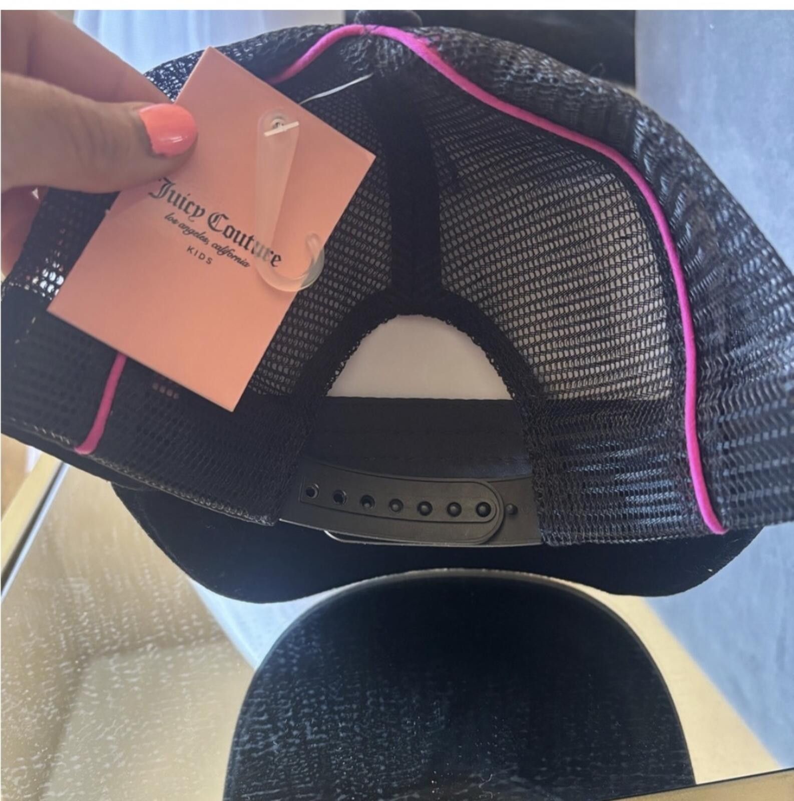 Juicy Couture Jeans ( Juicy Couture) New Big Kids Trucker Hat with Pink Trim Size ONE SIZE - 3 Thumbnail