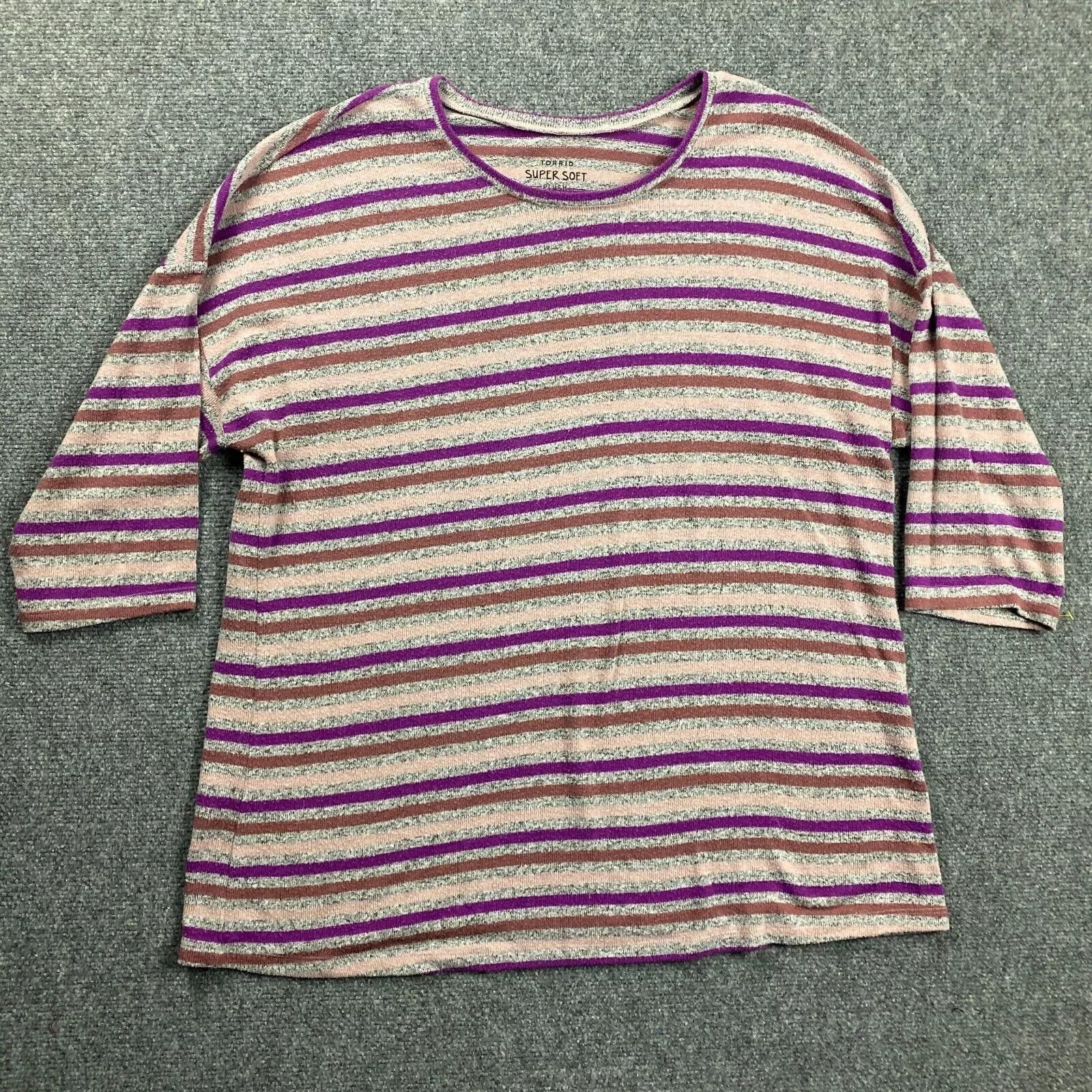 Torrid Torrid Sweater Womens Size 2 Striped 3/4 Sleeve Super Soft Size XS / US 0-2 / IT 36-38 - 1 Thumbnail