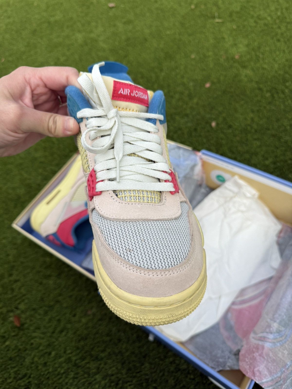 Jordan Brand × Union LA Air Jordan 4 Retro SP Guava Ice Size US 9.5 / EU 42-43 - 5 Thumbnail