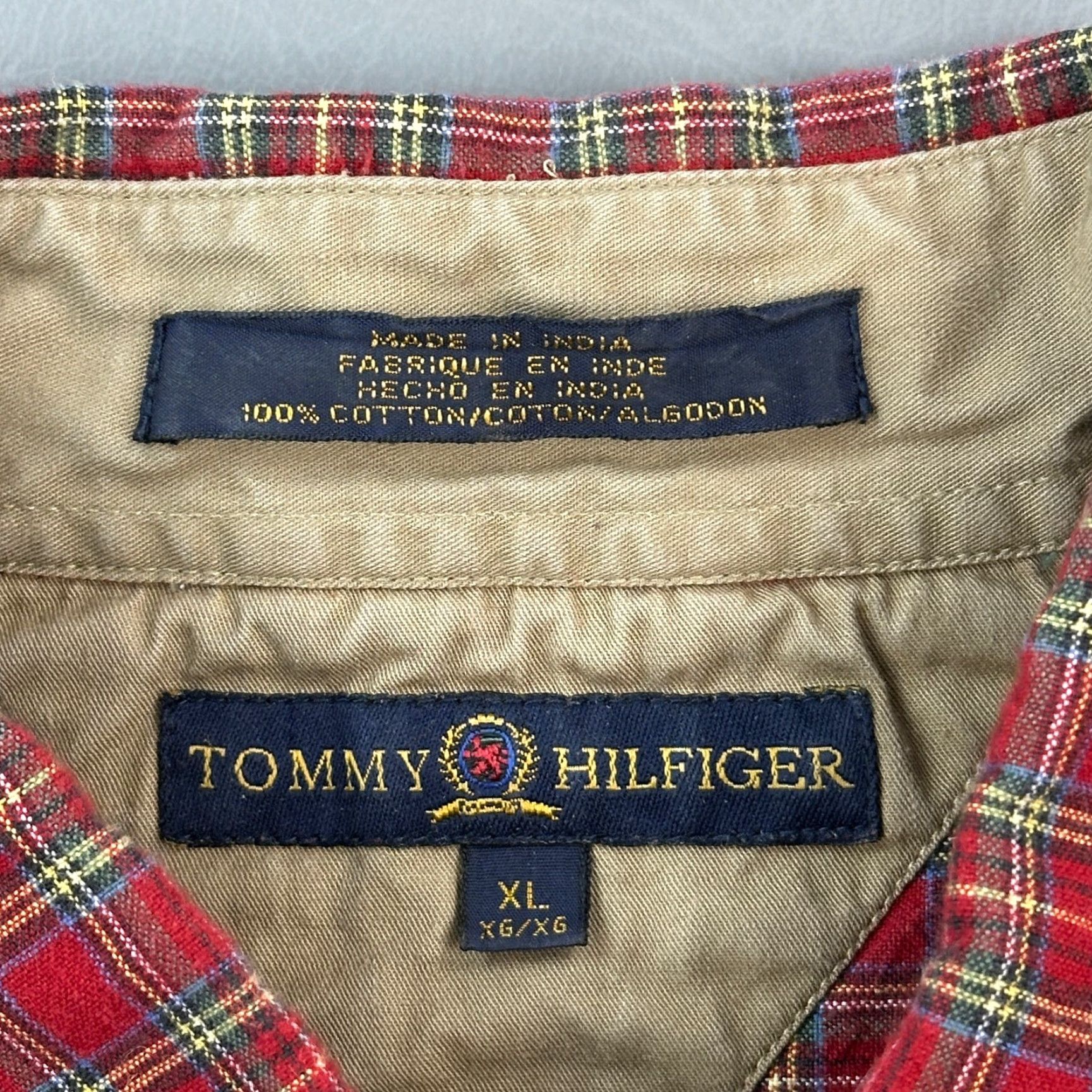 Tommy Hilfiger VINTAGE Tommy Hilfiger Shirt Mens XL Red Plaid Crest Logo Button-Down Preppy Y2K Size US XL / EU 56 / 4 - 6 Thumbnail