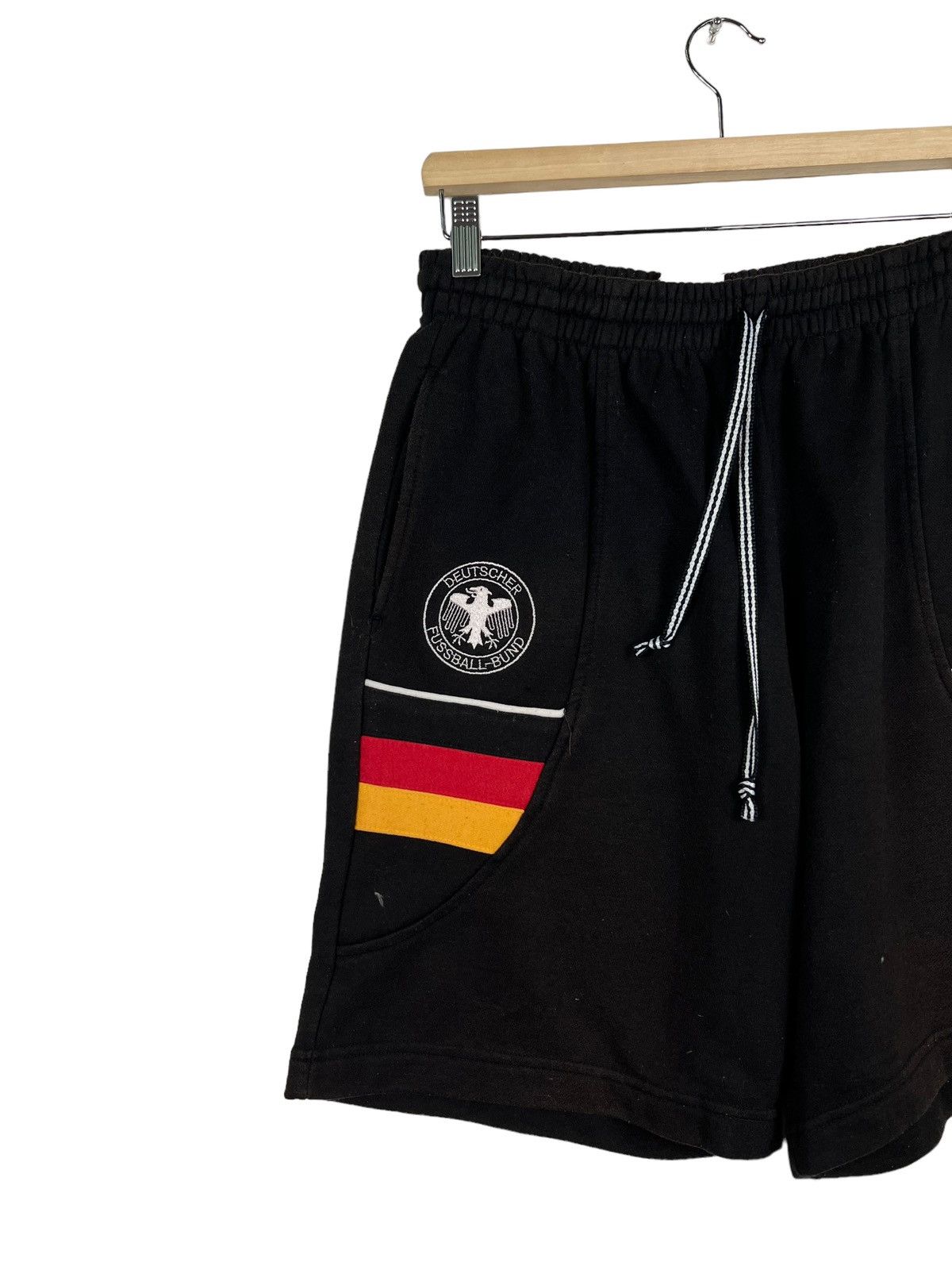 Adidas 🔥VINTAGE 90s ADIDAS GERMANY SHORTS PANTS Size US 30 / EU 46 - 6 Thumbnail