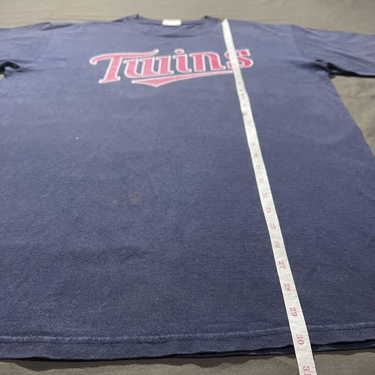 MLB Vintage Y2K Minnesota Twins Majestic Tee L Faded Size US L / EU 52-54 / 3 - 7 Thumbnail