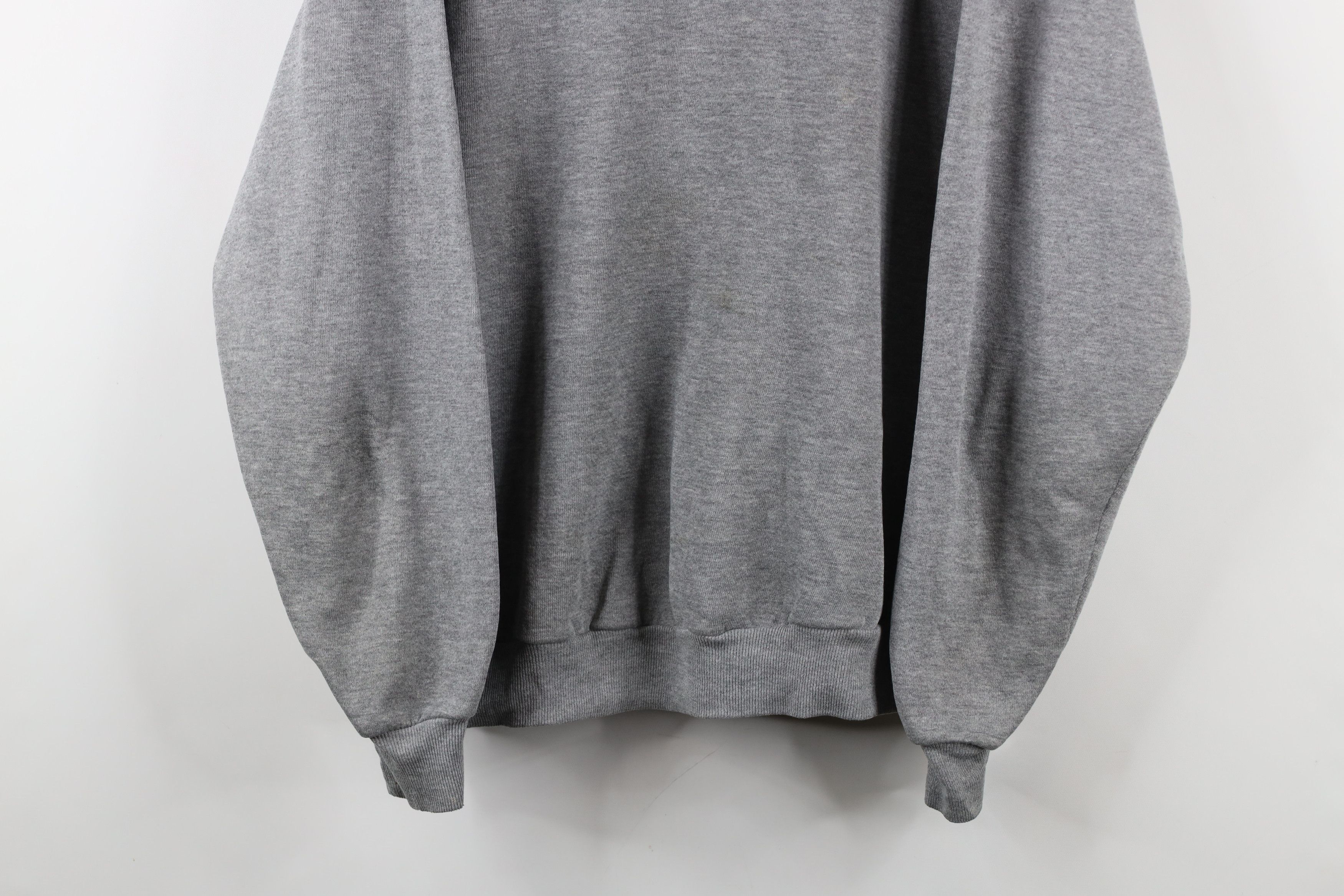 Vintage Vintage 90s Streetwear Crewneck Sweatshirt Heather Gray USA Size US XL / EU 56 / 4 - 3 Thumbnail