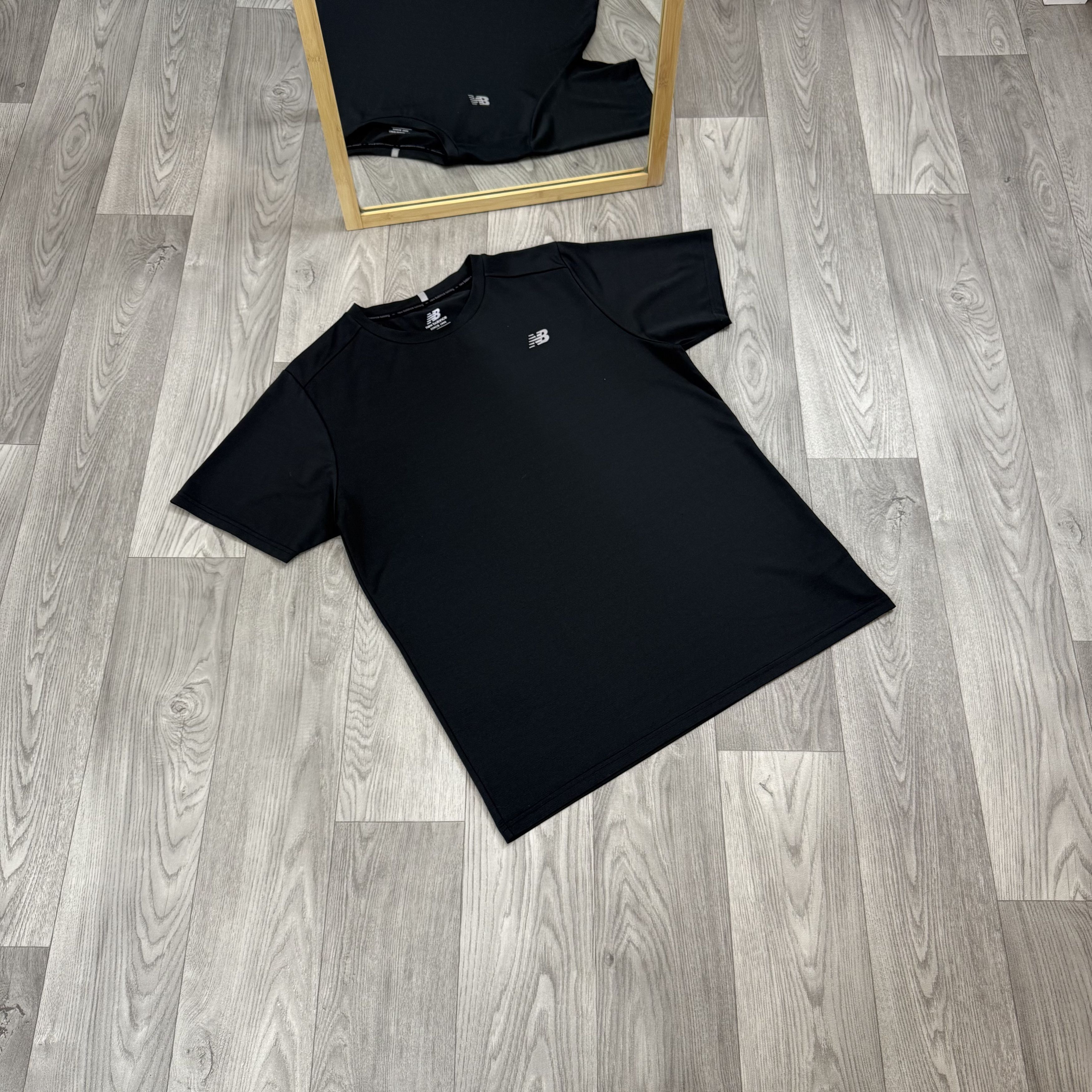 New Balance New Balance Running Tee Shirt Size US L / EU 52-54 / 3 - 2 Thumbnail