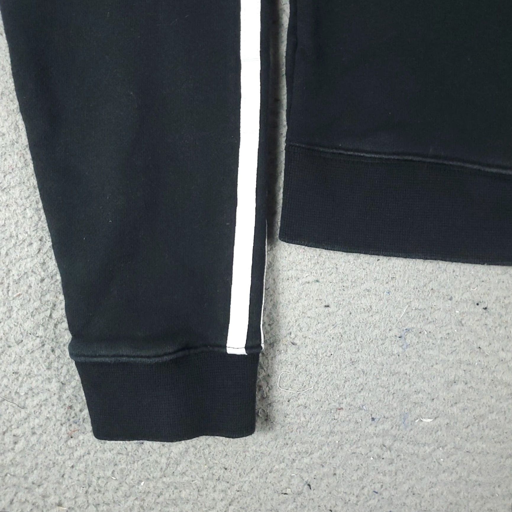 Adidas Adidas Hoodie Womens XS Black White Cropped Pullover Sweatshirt Cotton Blend Logo Size XS / US 0-2 / IT 36-38 - 4 Thumbnail