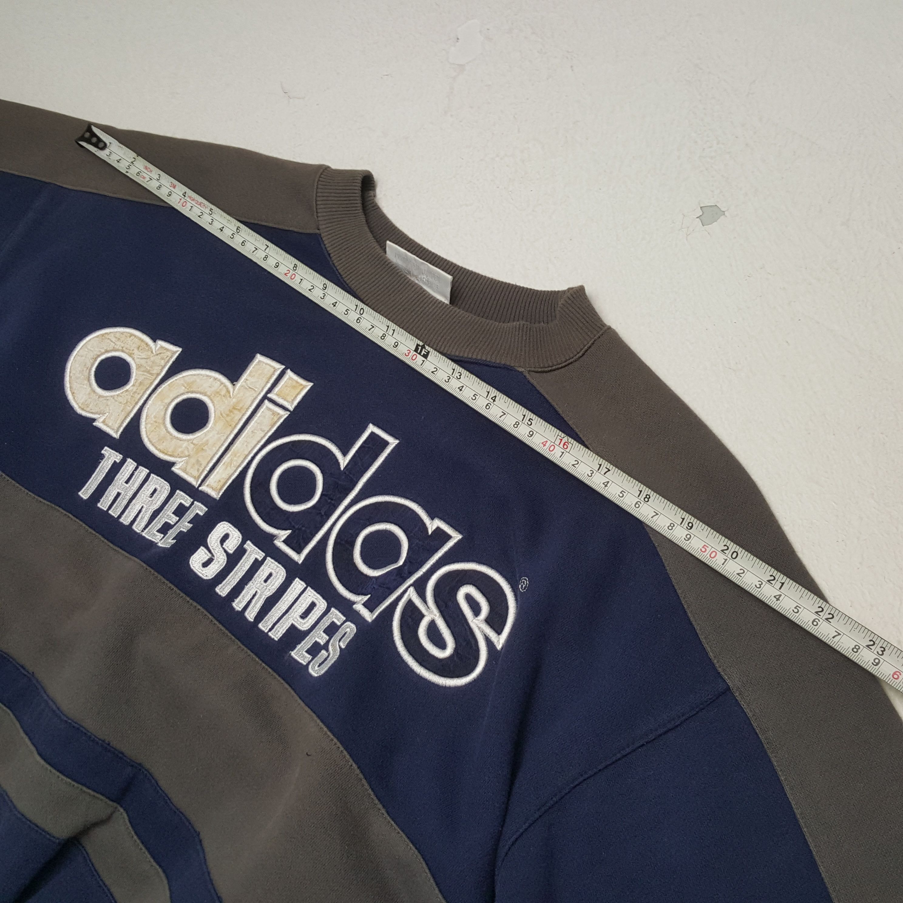 Adidas × Vintage ADIDAS THREE STRIPES Nice Design Fashion Style Sweatshirt Size L / US 10 / IT 46 - 5 Thumbnail