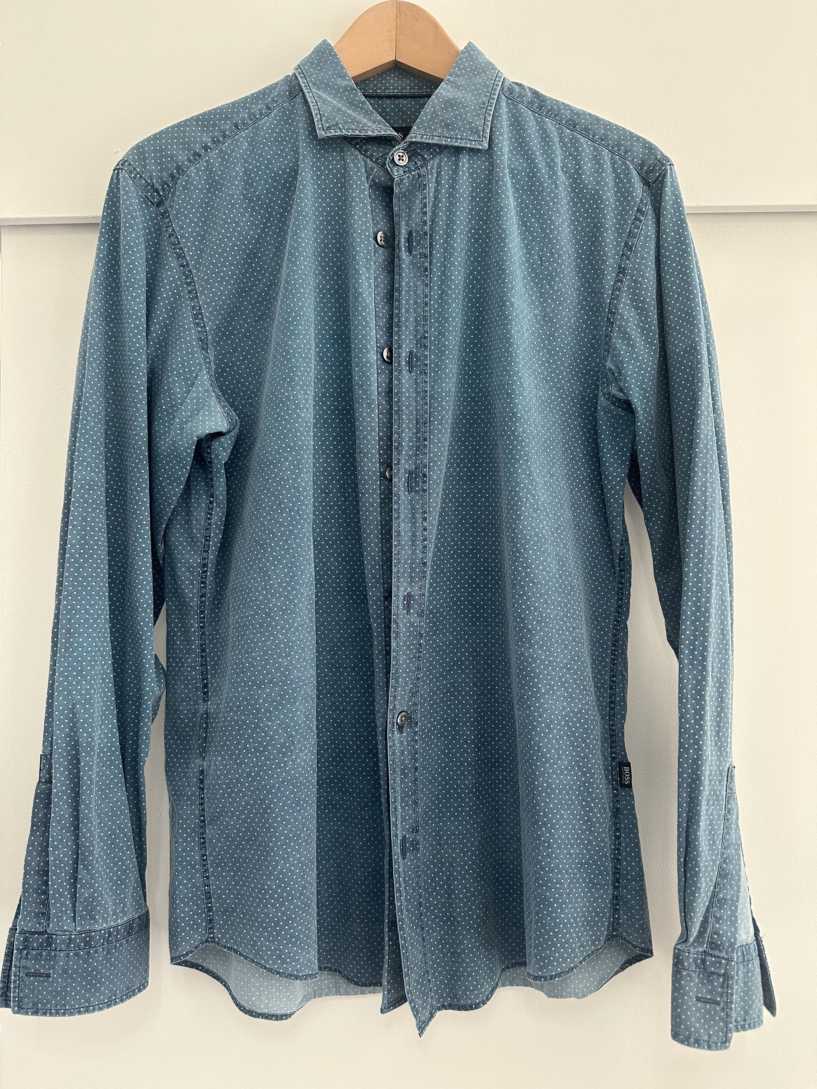 Hugo Boss Polka Dot Western Button Down Size US M / EU 48-50 / 2 - 1 Thumbnail