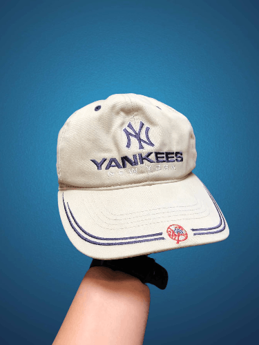 New York Yankees Fashion New York Yankee Adjustable Hat Size ONE SIZE - 1 Thumbnail
