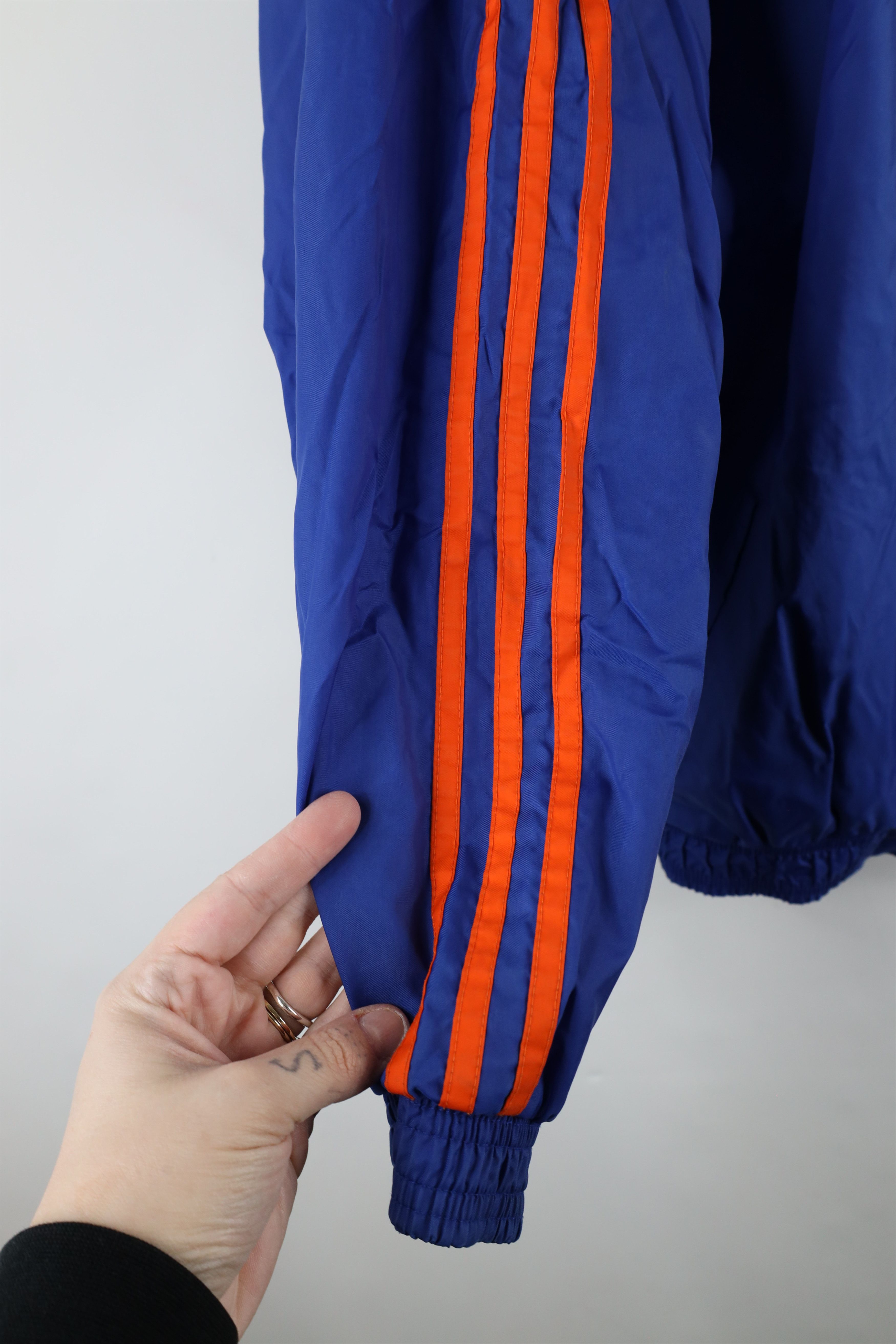 Adidas × Vintage Vintage 90s Adidas Spell Out Hooded Windbreaker Jacket Blue Size US XL / EU 56 / 4 - 6 Thumbnail