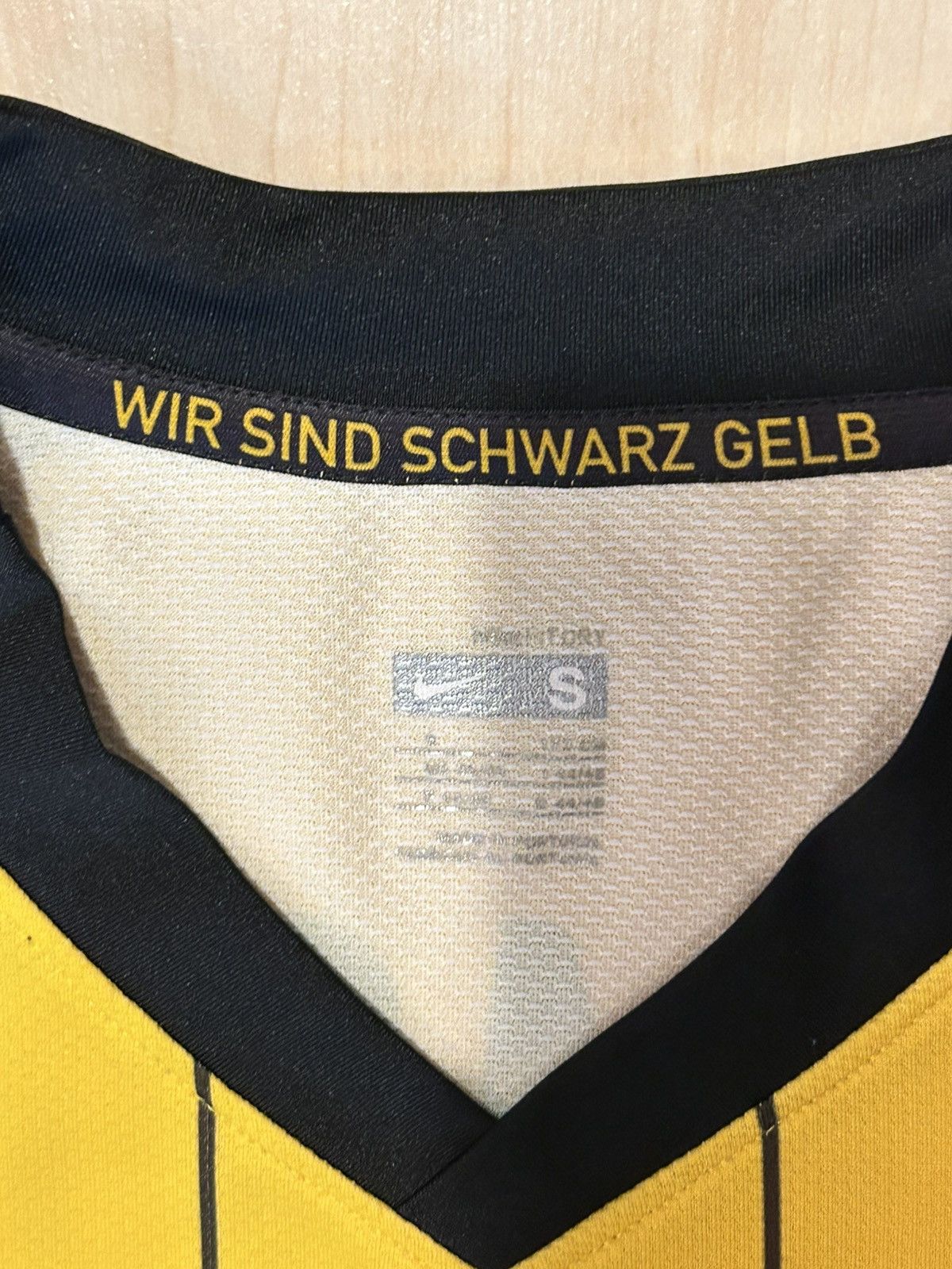 Nike × Vintage Borussia Dortmund 2008/09 home jersey Patrick Owomoyela’s#25 Size US S / EU 44-46 / 1 - 7 Thumbnail