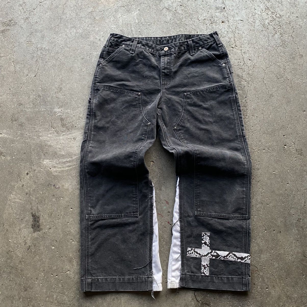 Double Knees by me