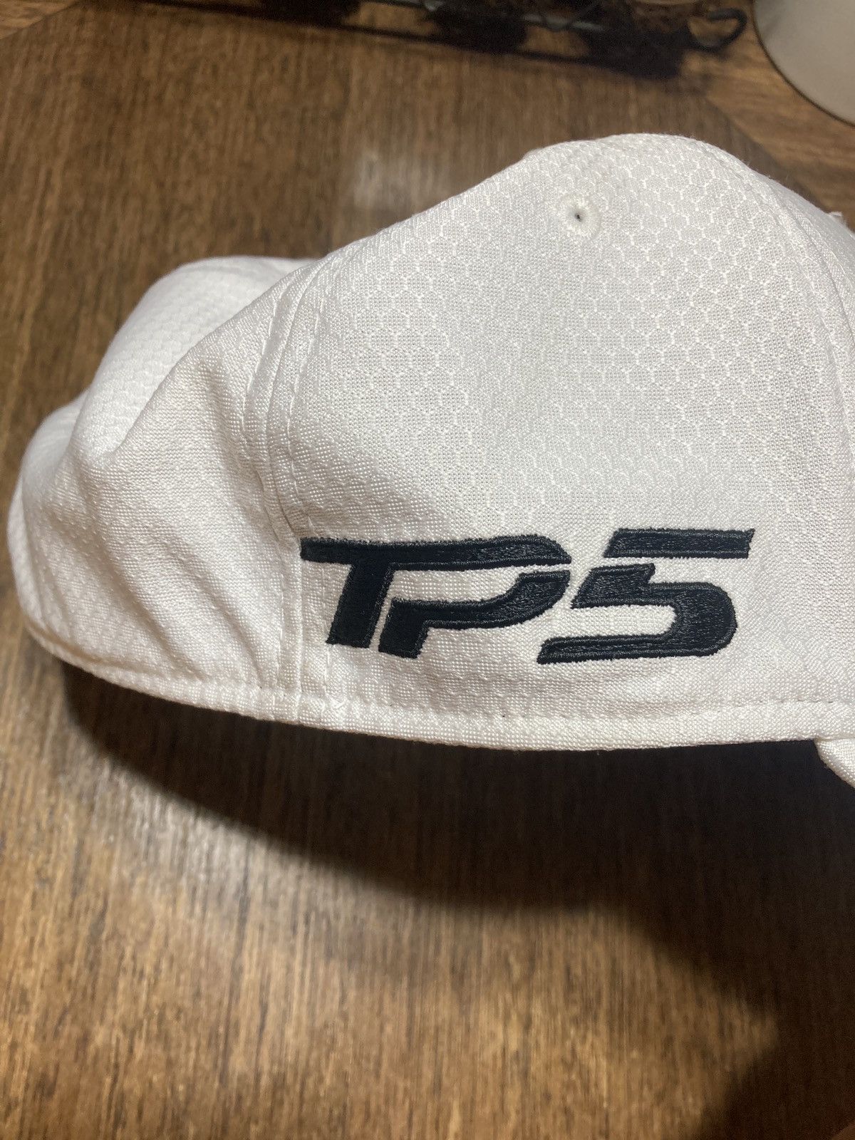 TaylorMade TaylorMade Golf Cap Hat M3 TP5 White W Black stitching L/XL Size ONE SIZE - 4 Thumbnail
