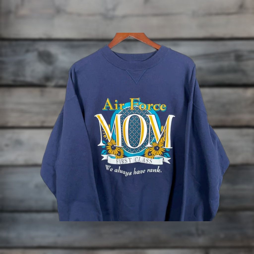 Vintage VINTAGE US Air Force Mom Sweatshirt Gear for Sports Adult XL Dark Blue Heavyweight Cotton-Blend Fleece Raglan Sleeve Crew Neck Pullover Women Size XL / US 12-14 / IT 48-50 - 1 Thumbnail