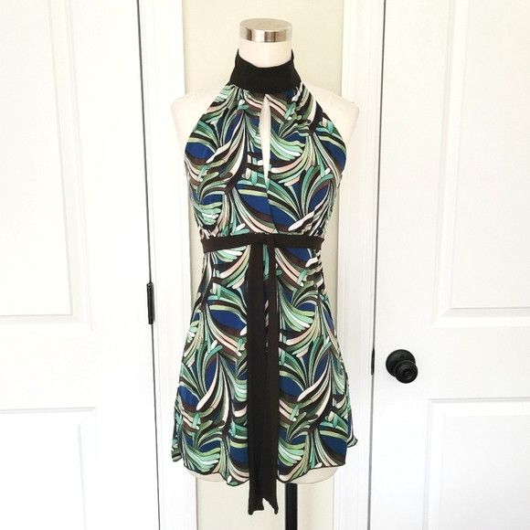 Macys Juniors' BCX Green Keyhole Abstract Print Tunic Top Y2K Size M / US 6-8 / IT 42-44 - 2 Thumbnail