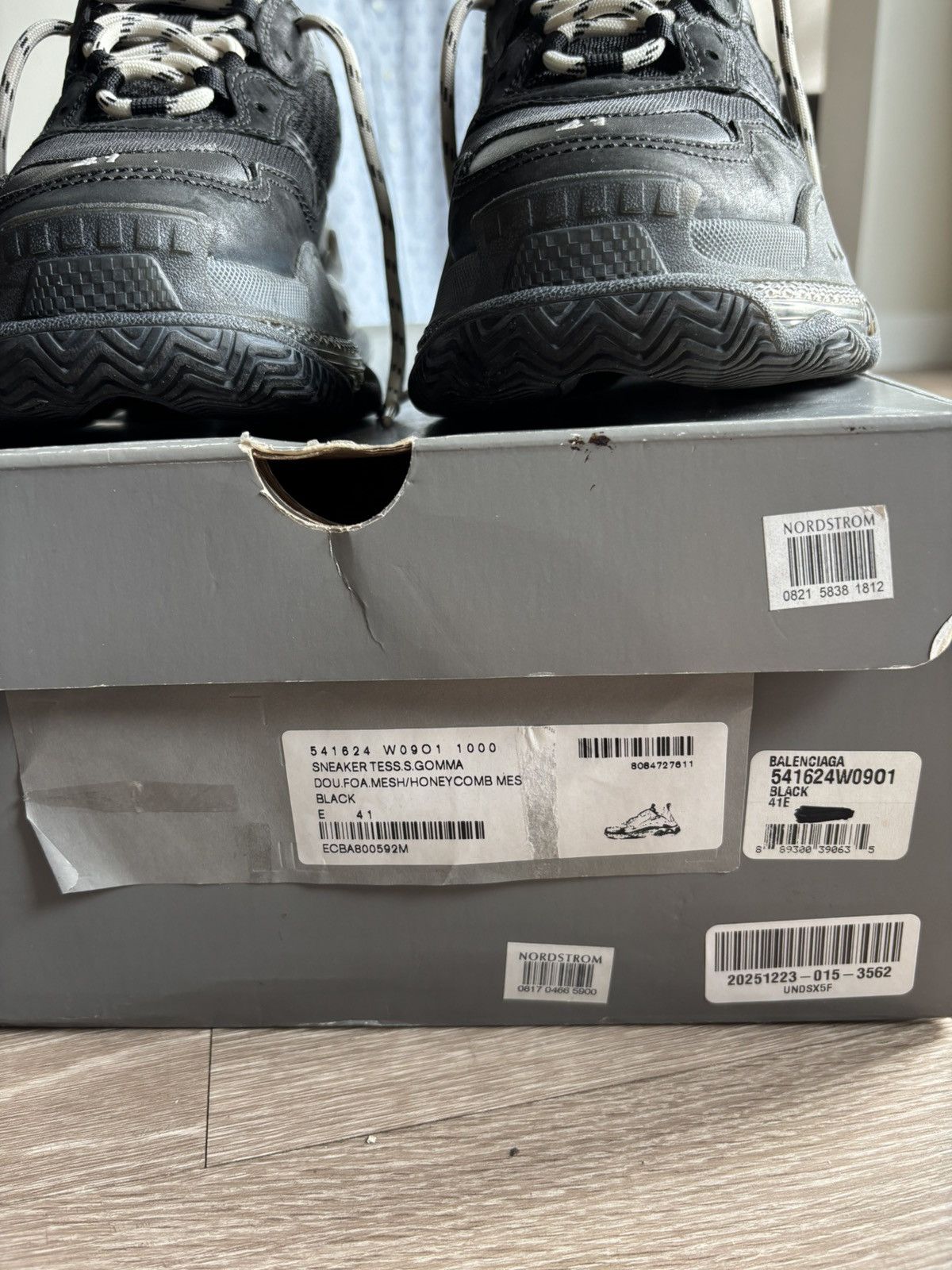 Balenciaga Balenciaga Triple S Clear Sole Sneakers Size US 8.5 / EU 41-42 - 6 Thumbnail