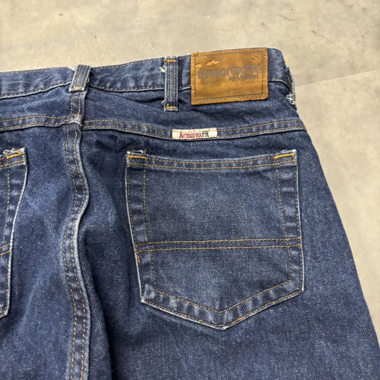 Japanese Brand × Vintage Crazy Vintage Y2K/2000s Dark Blue Wash Essential Denim Jeans! Size US 34 / EU 50 - 7 Thumbnail