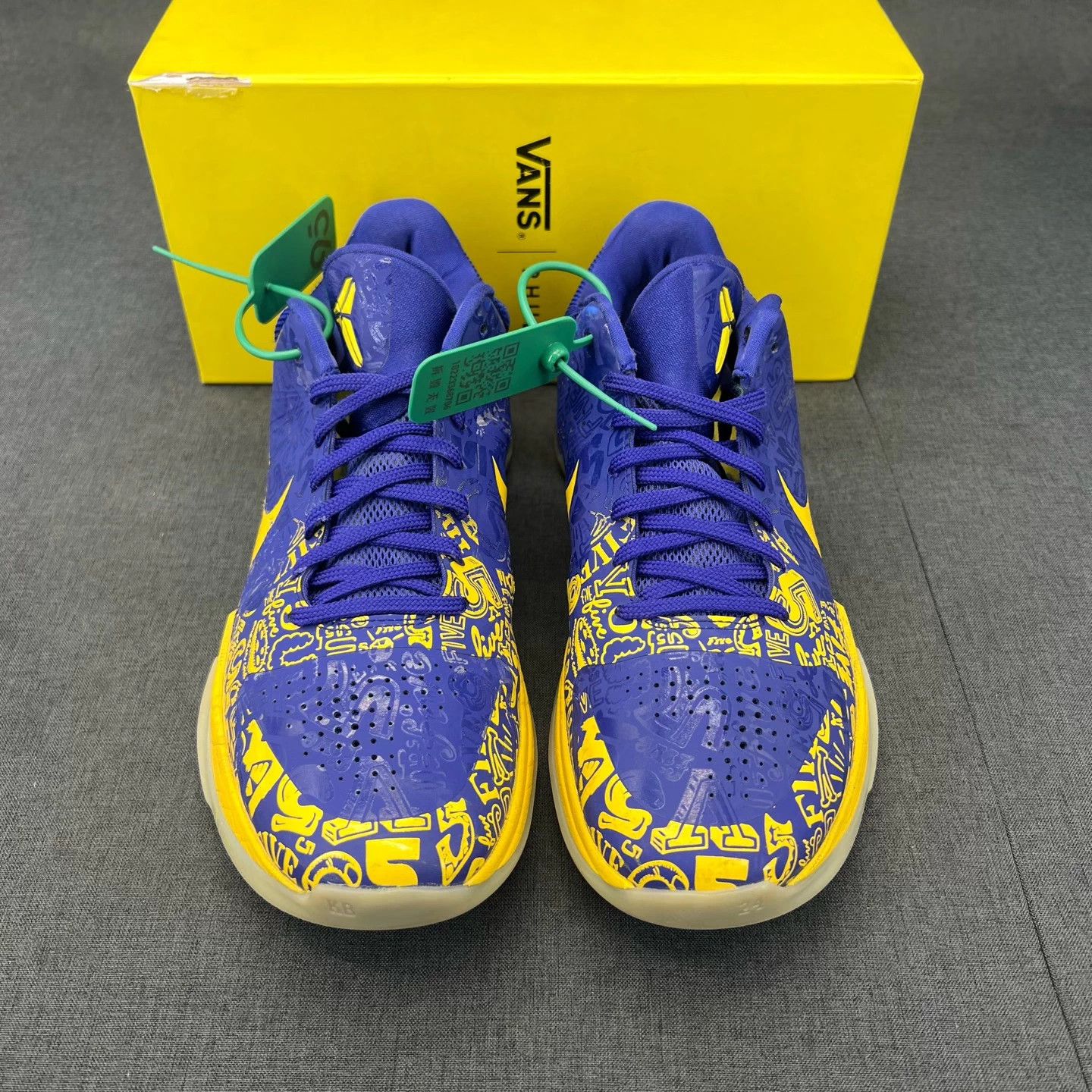 Nike KD5 5xChampion blue yellow US9.5 near new Size US 9.5 / EU 42-43 - 4 Thumbnail